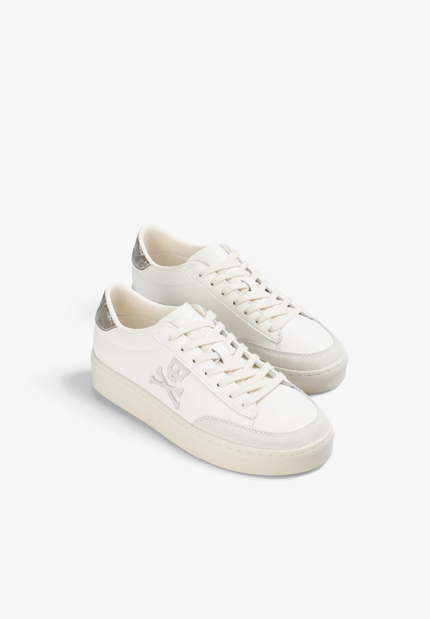 SNEAKERS BAJAS CALAVERA LATERAL