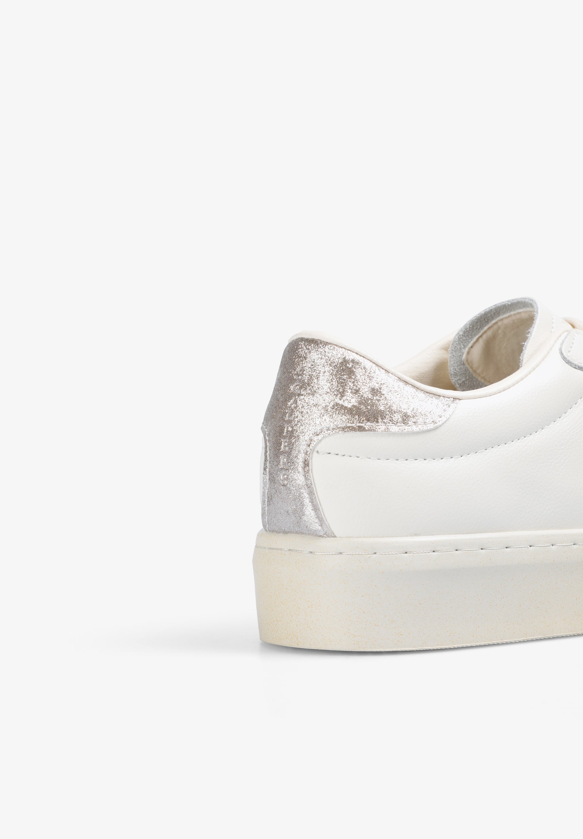 SNEAKERS BAJAS CALAVERA LATERAL - Scalpers
