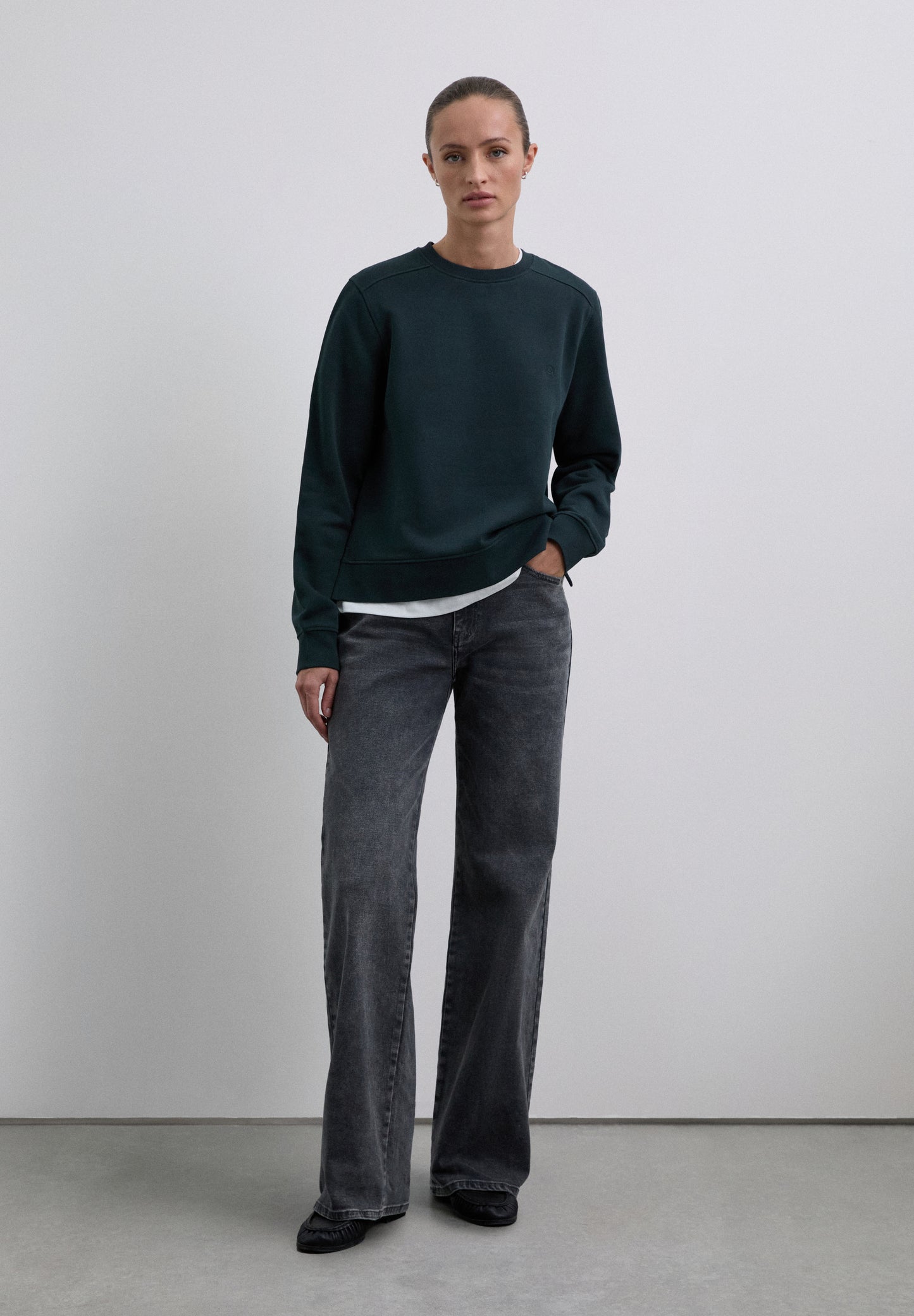 SUDADERA BÁSICA CALAVERA