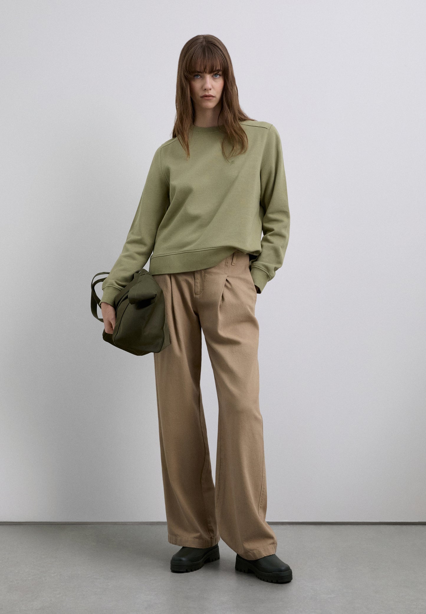 SUDADERA BÁSICA CALAVERA