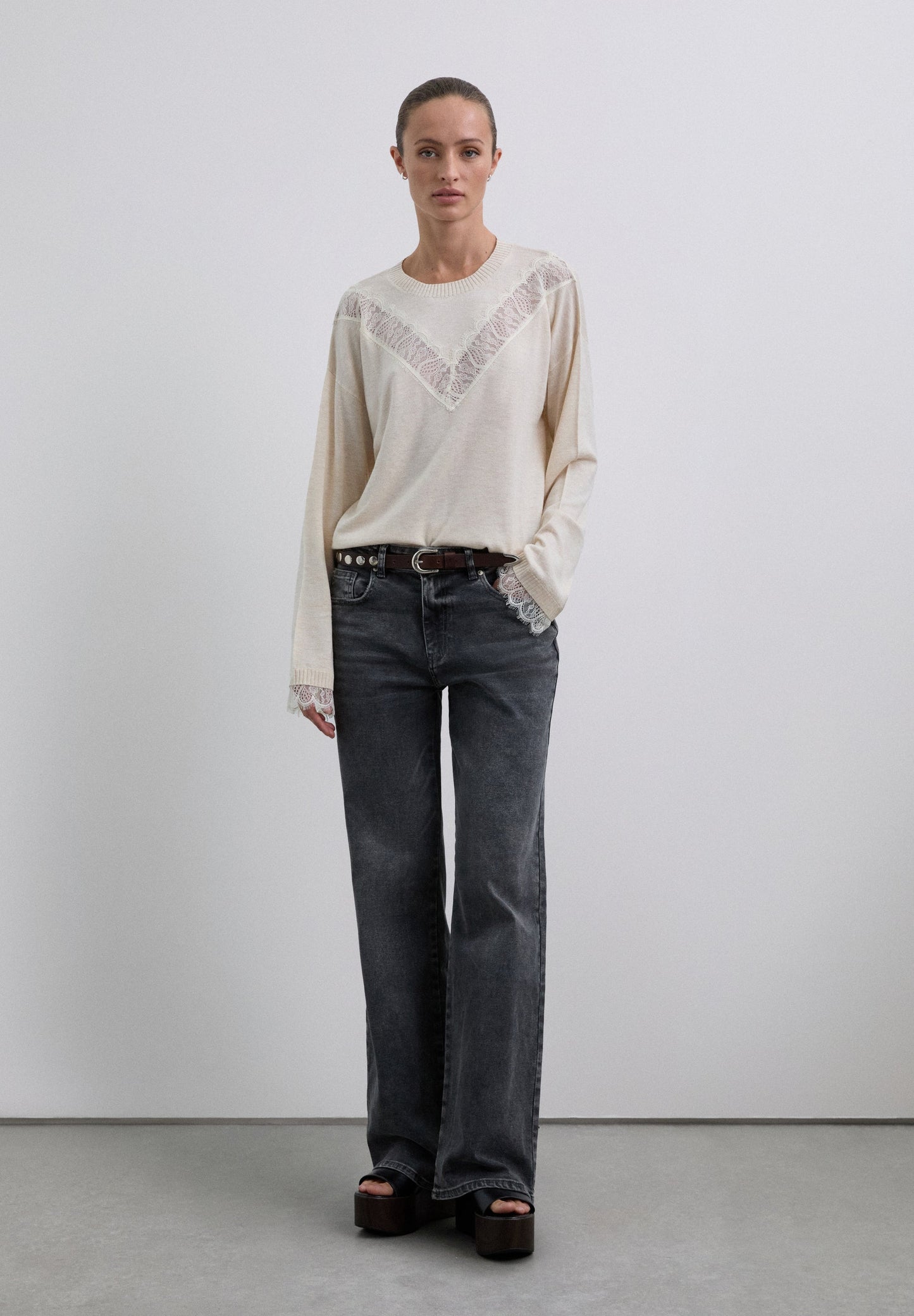 JERSEY DETALLES ENCAJES