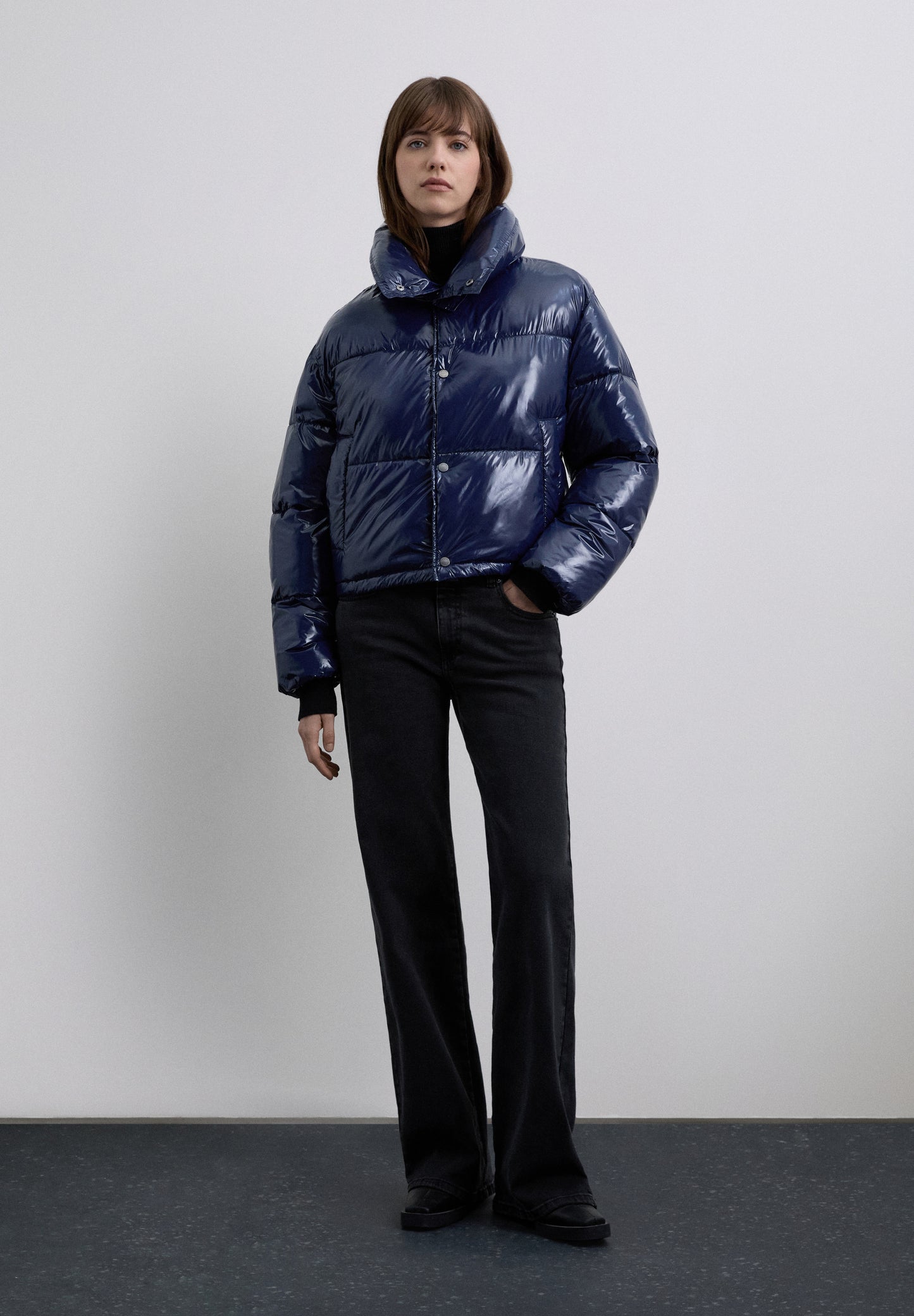 PLUMIFERO ACOLCHADO ACABADO BRILLO