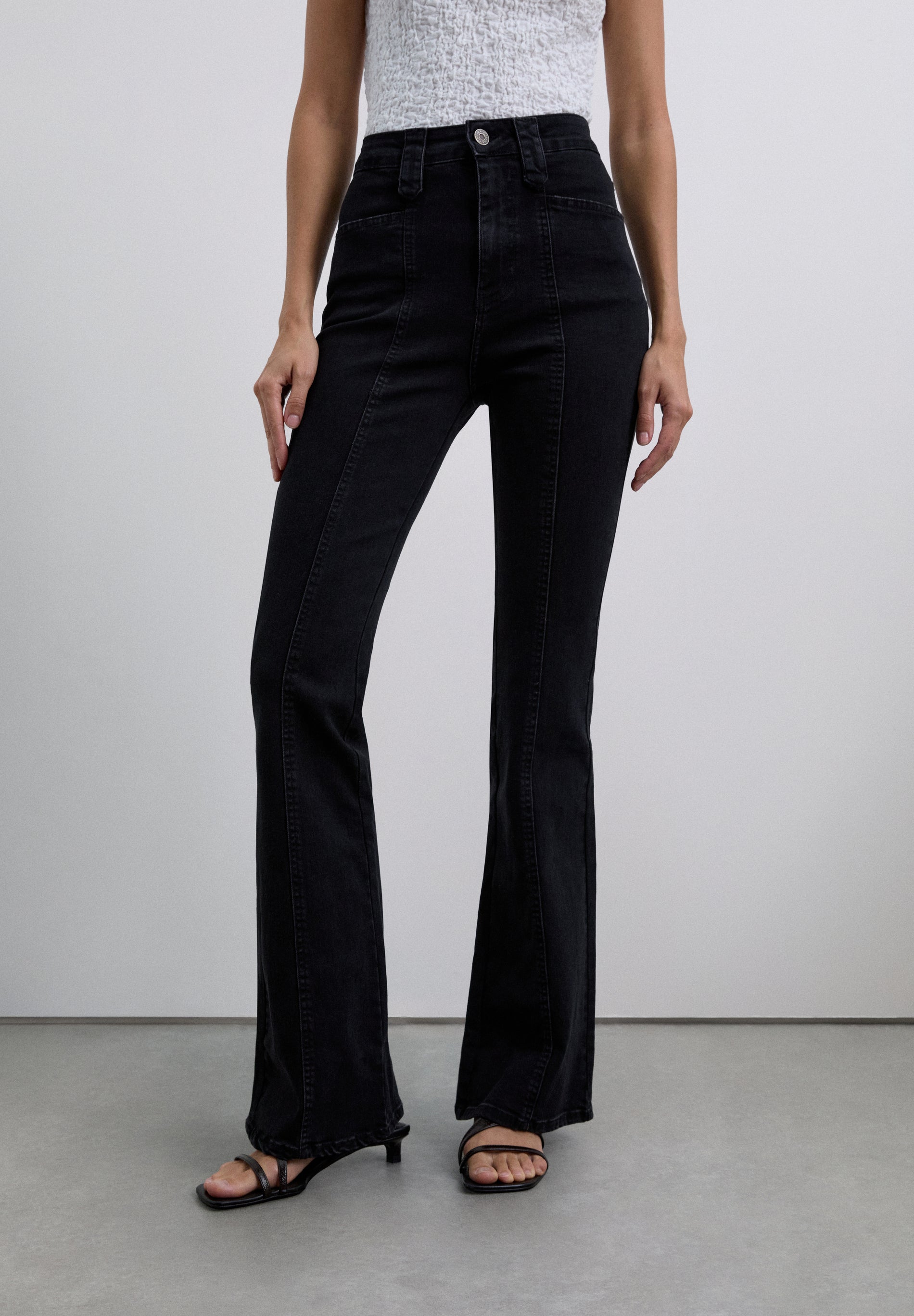 PANTALÓN DENIM BOOTCUT - Scalpers