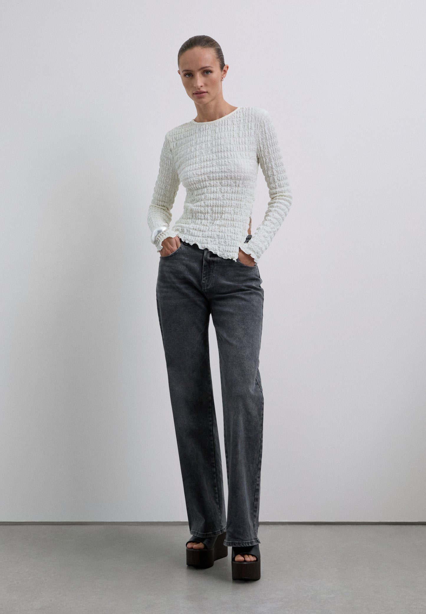 TOP CUELLO REDONDO ESTRUCTURA