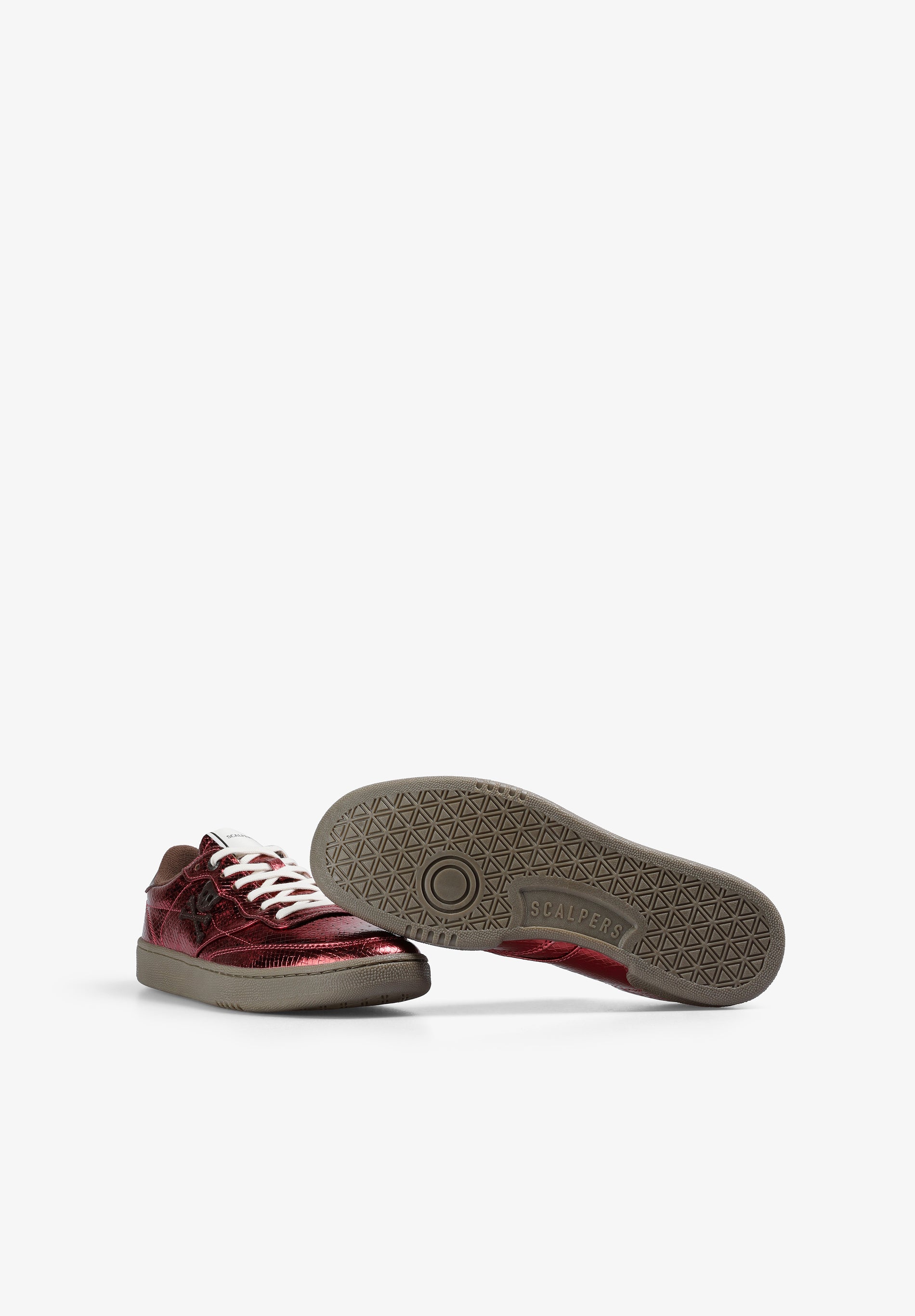 SNEAKERS METALIZADAS TEXTURA SERPIENTE - Scalpers