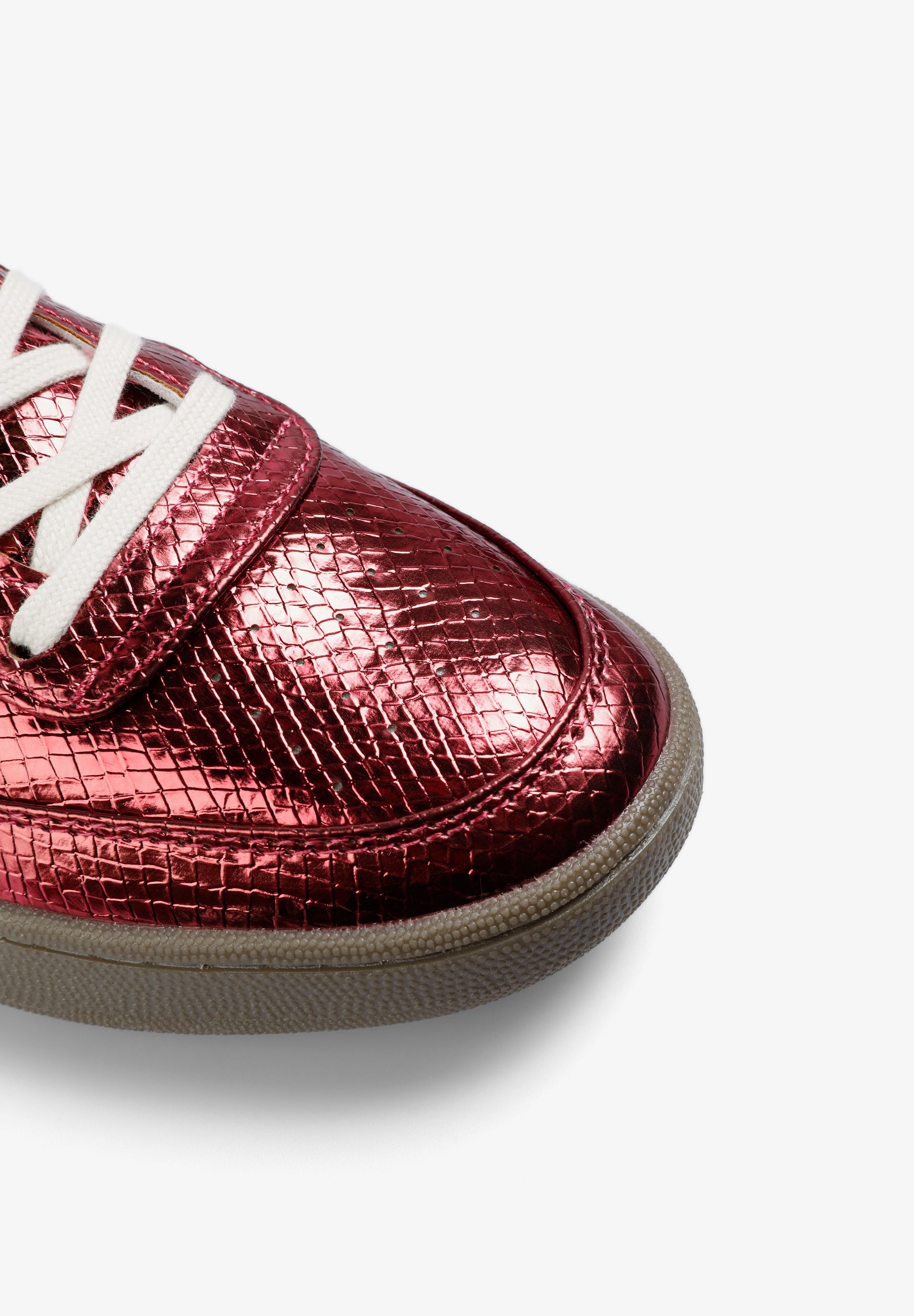 SNEAKERS METALIZADAS TEXTURA SERPIENTE - Scalpers