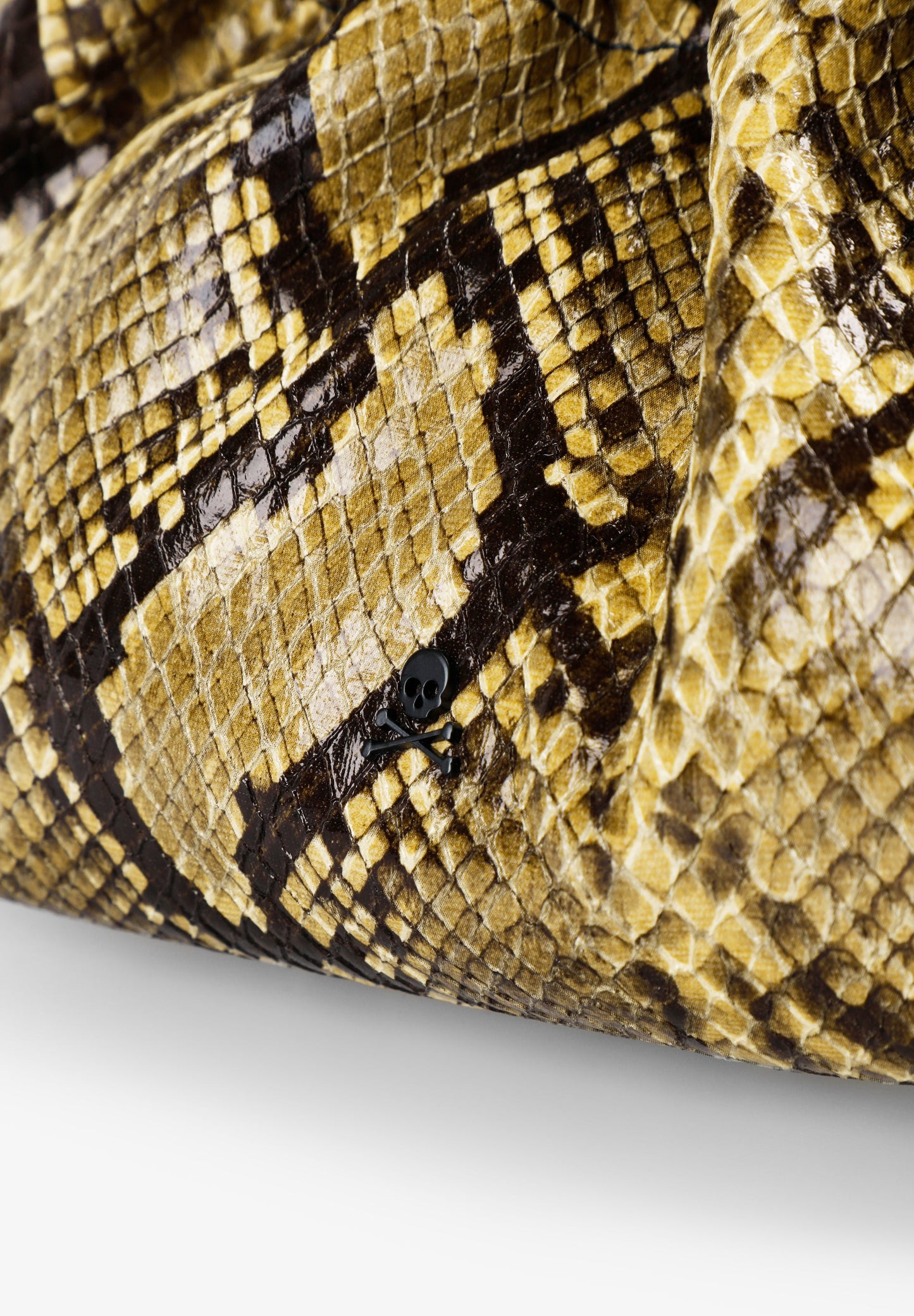 BOLSO DE MANO ANIMAL PRINT