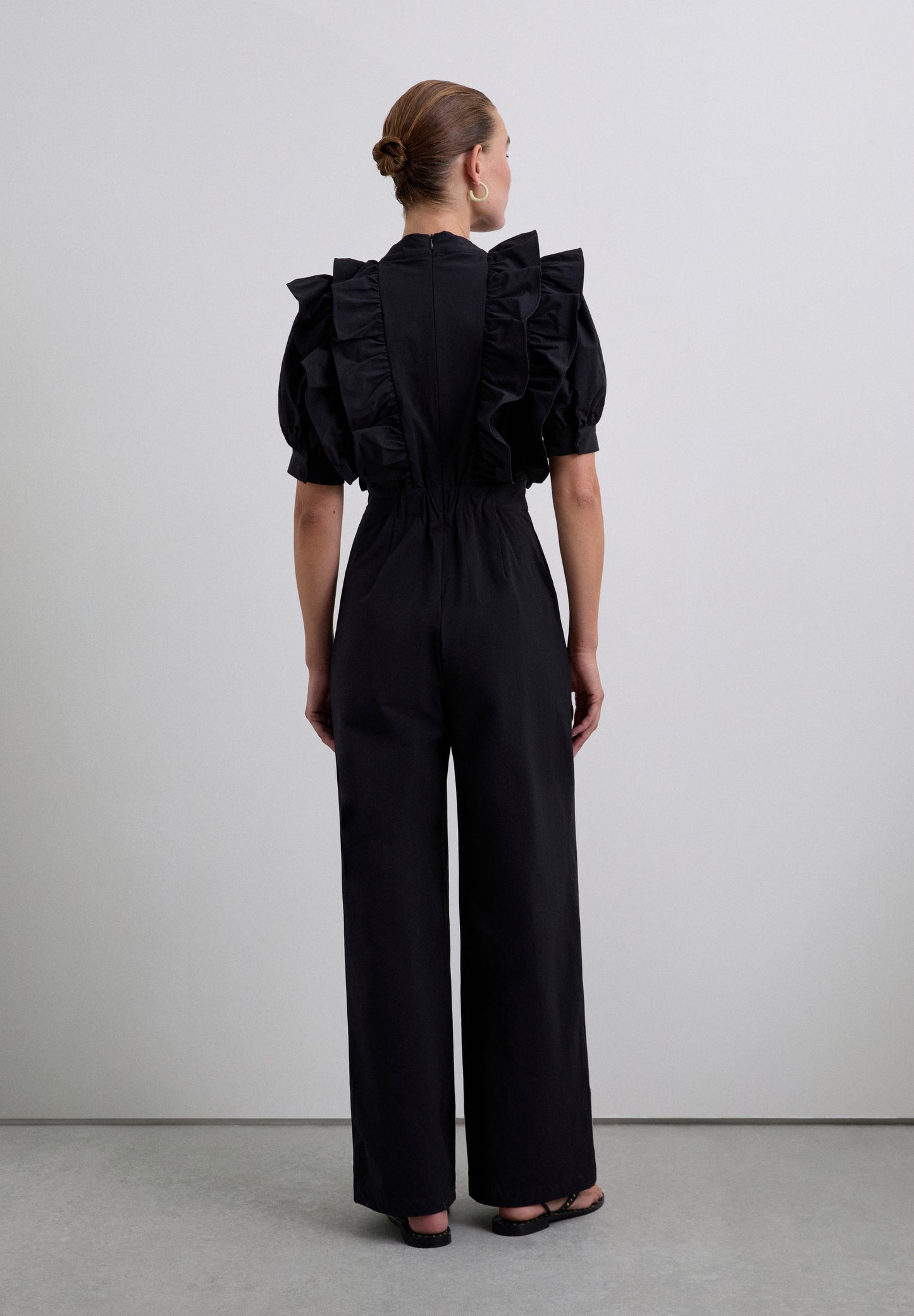 MONO NEGRO VOLANTES