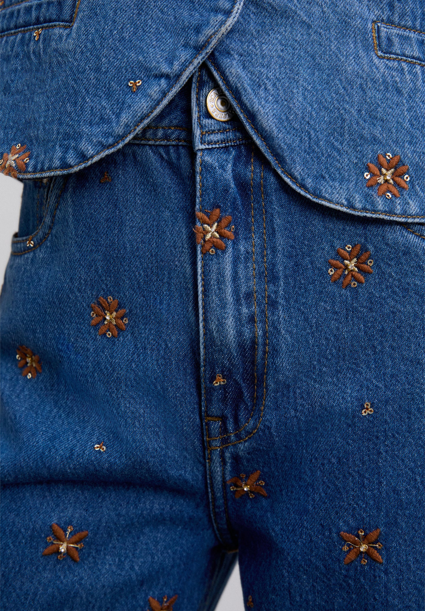 PANTALÓN DENIM RECTO FLORES