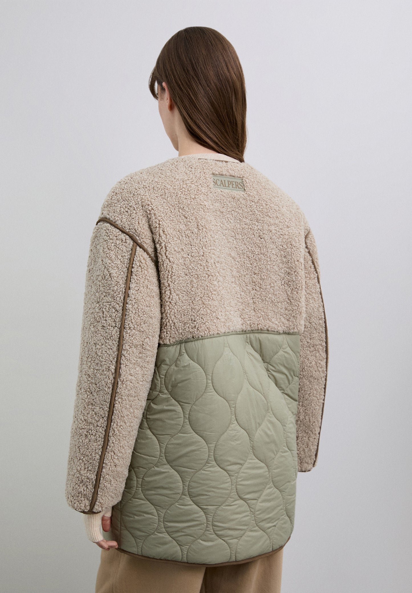 ABRIGO BORREGO ACOLCHADO