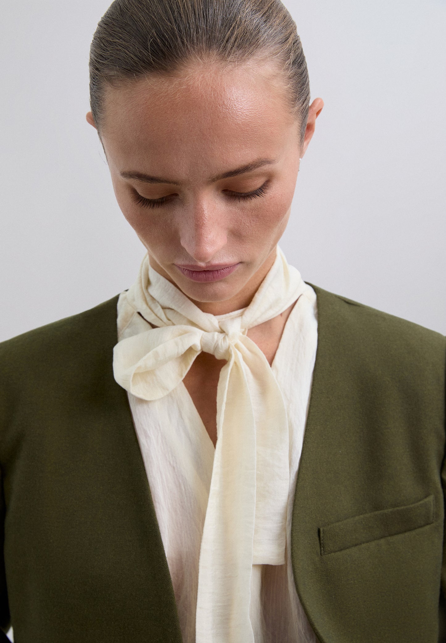 BLAZER CROPPED DESMONTABLE