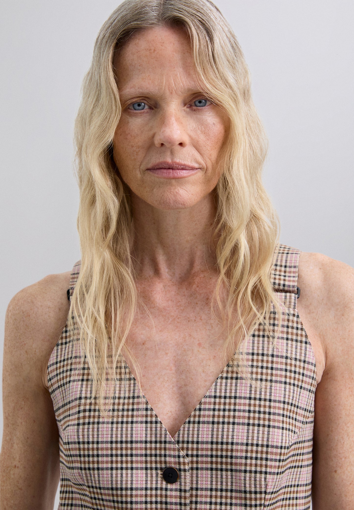 CHALECO CUADROS TIRANTES