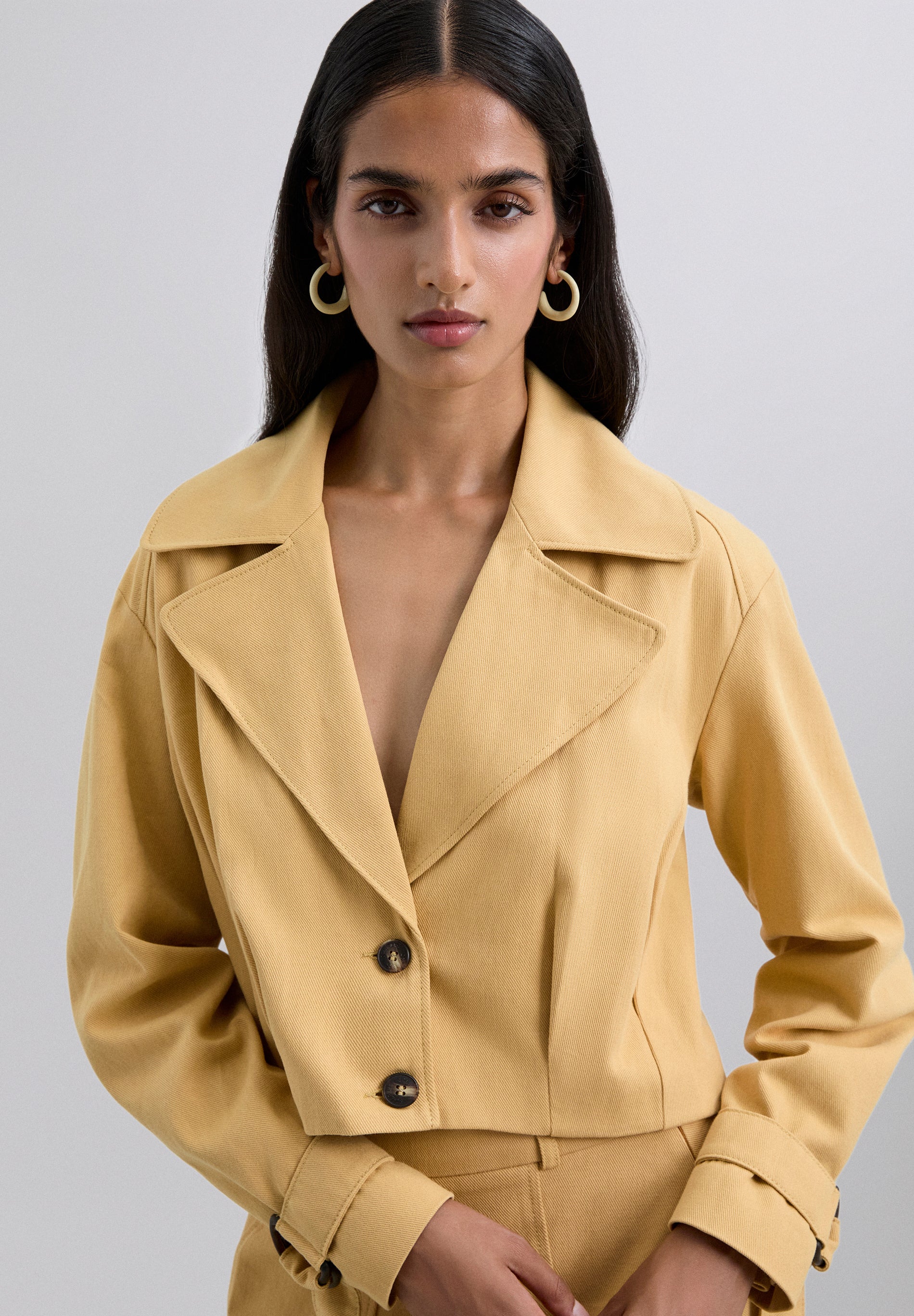 CHAQUETA LIGERA CROPPED
