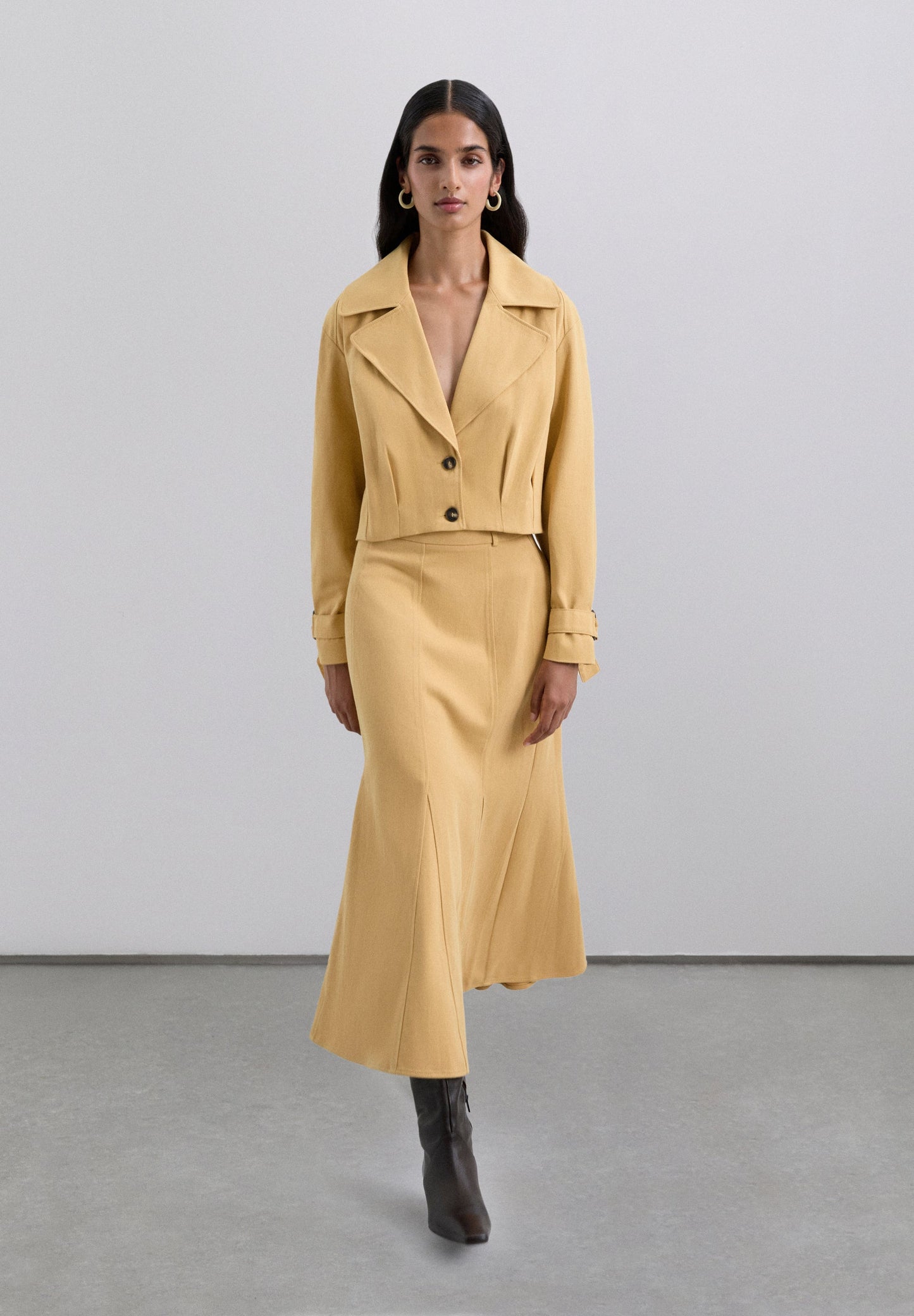 CHAQUETA LIGERA CROPPED