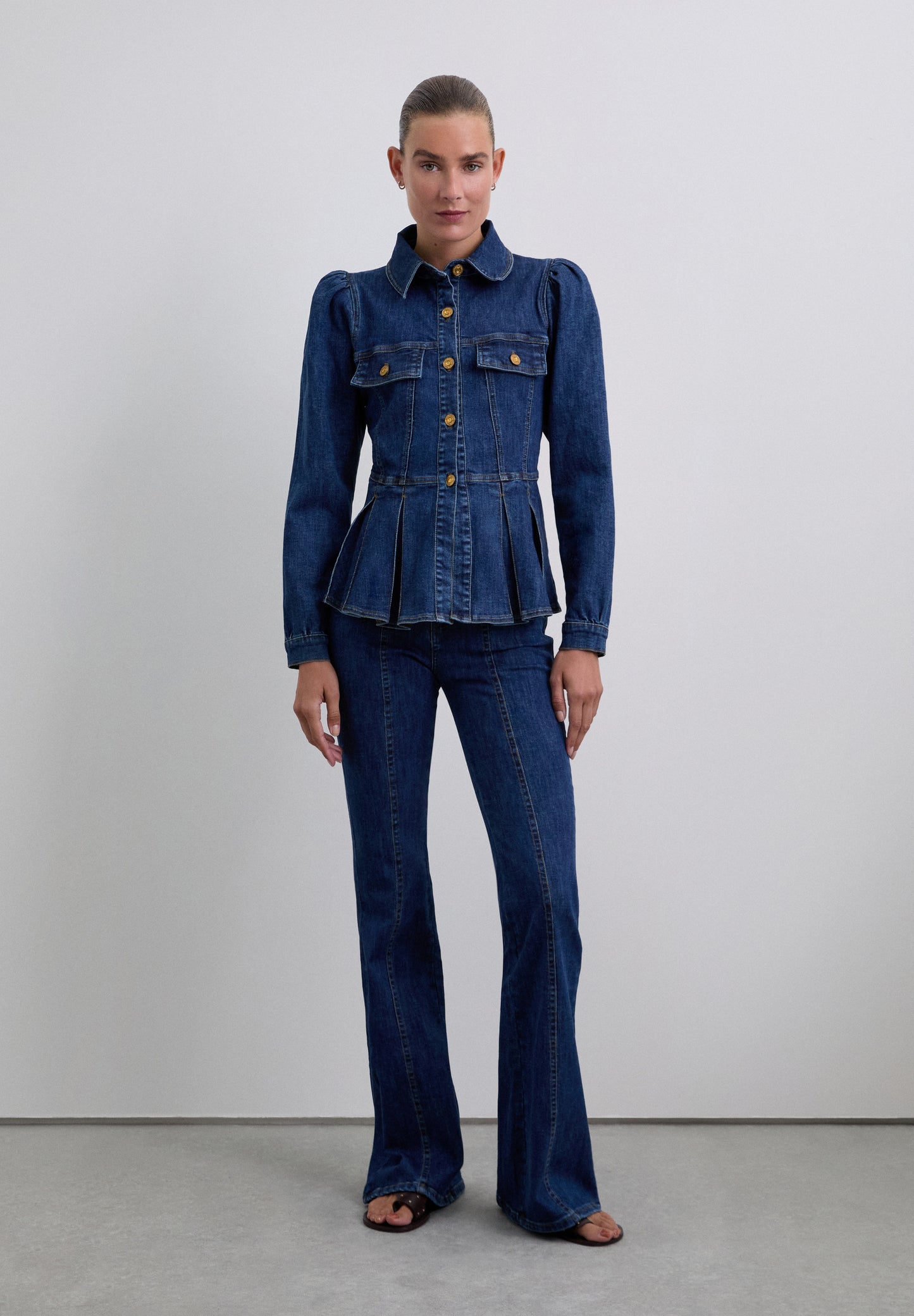 CAMISA DENIM MANGA ABULLONADA