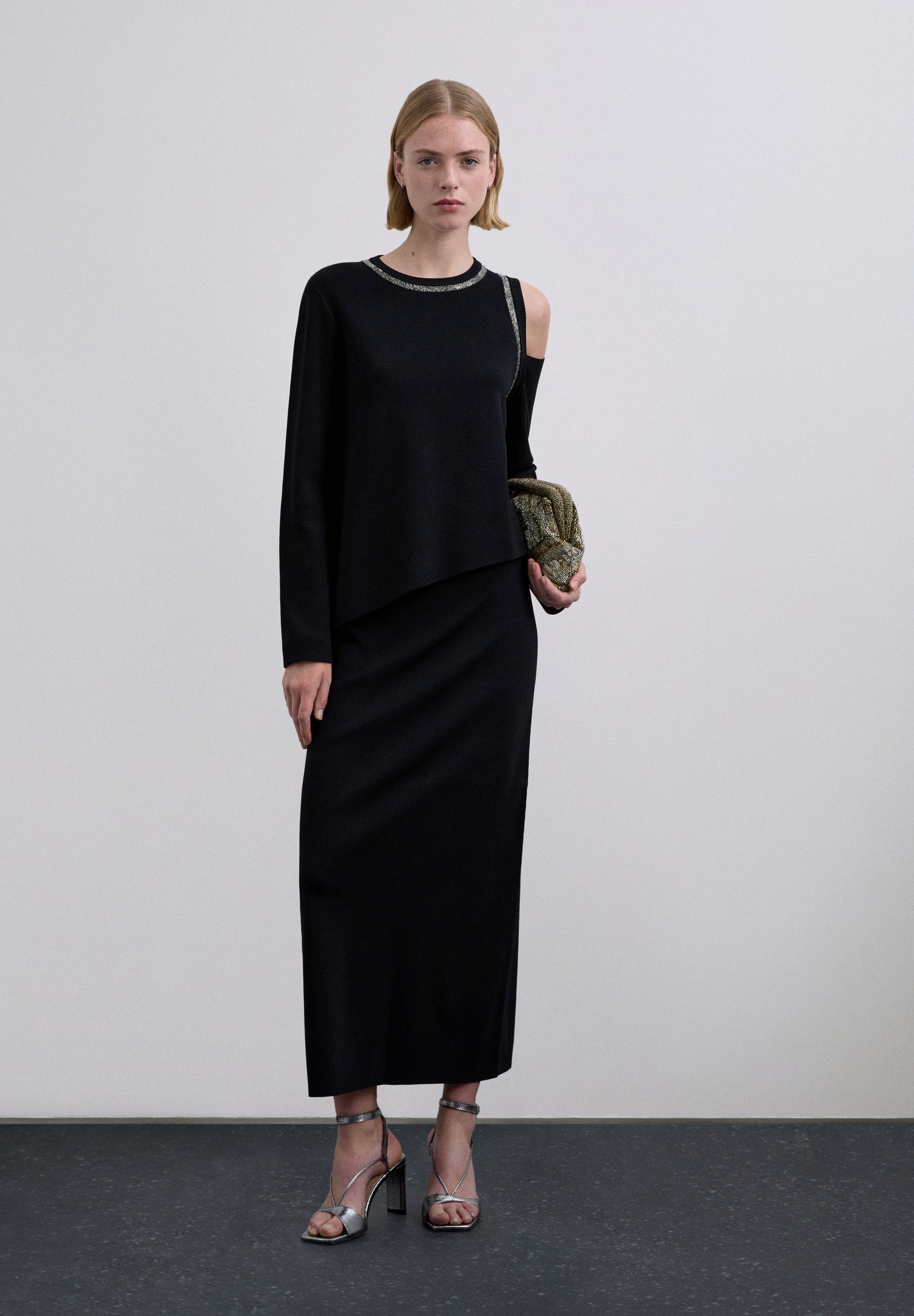 FALDA PUNTO STUDS ABERTURA