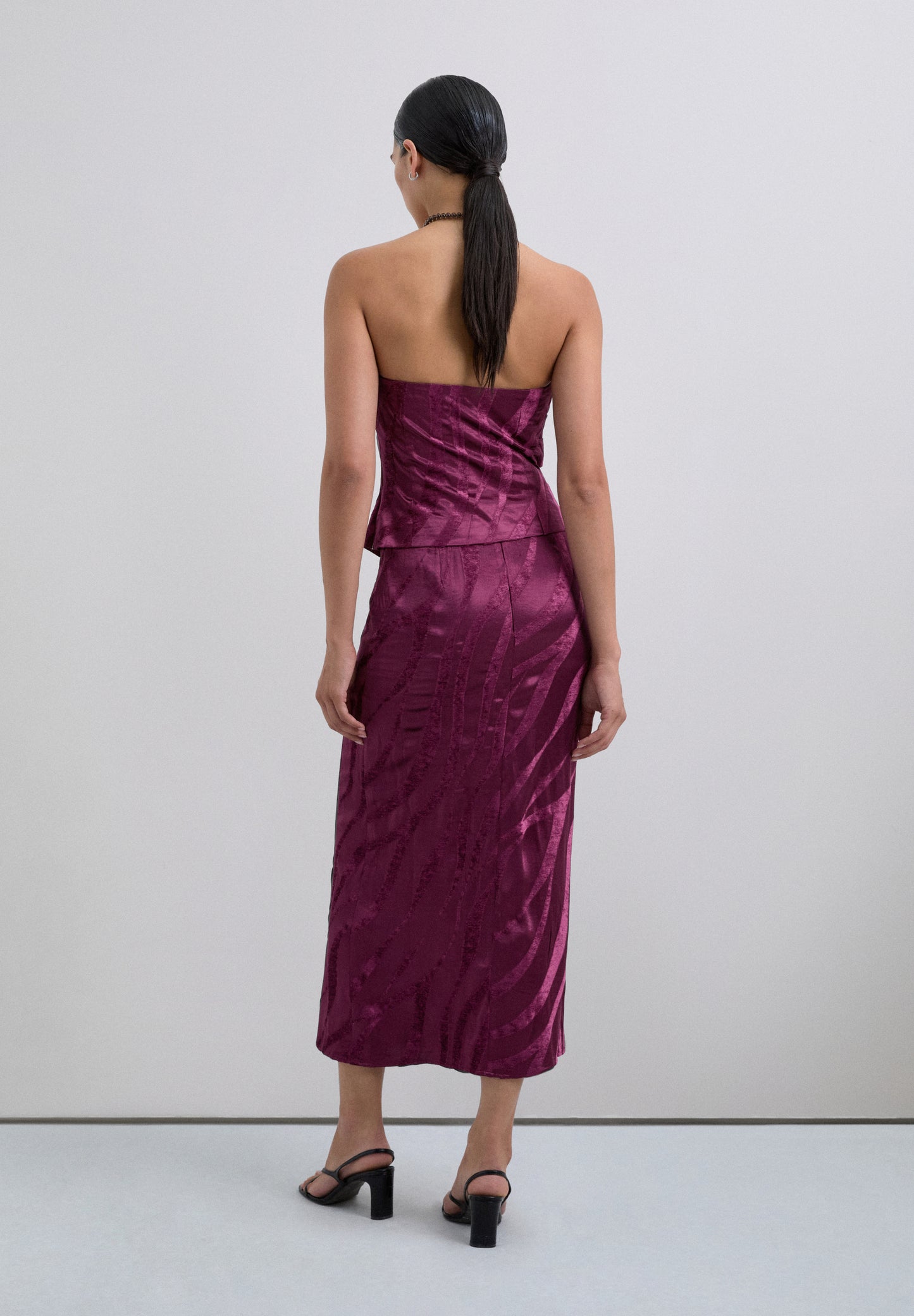 FALDA MIDI JACQUARD