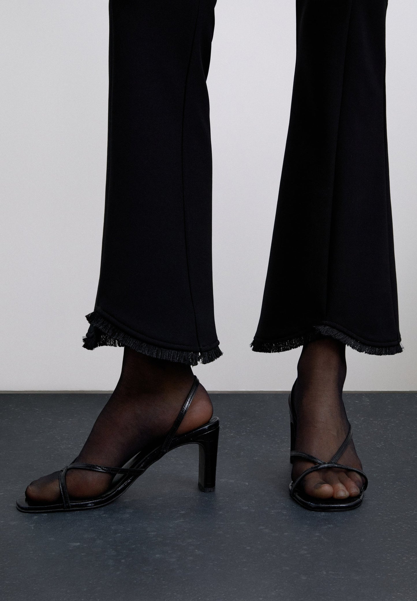 PANTALÓN VESTIR FLECOS