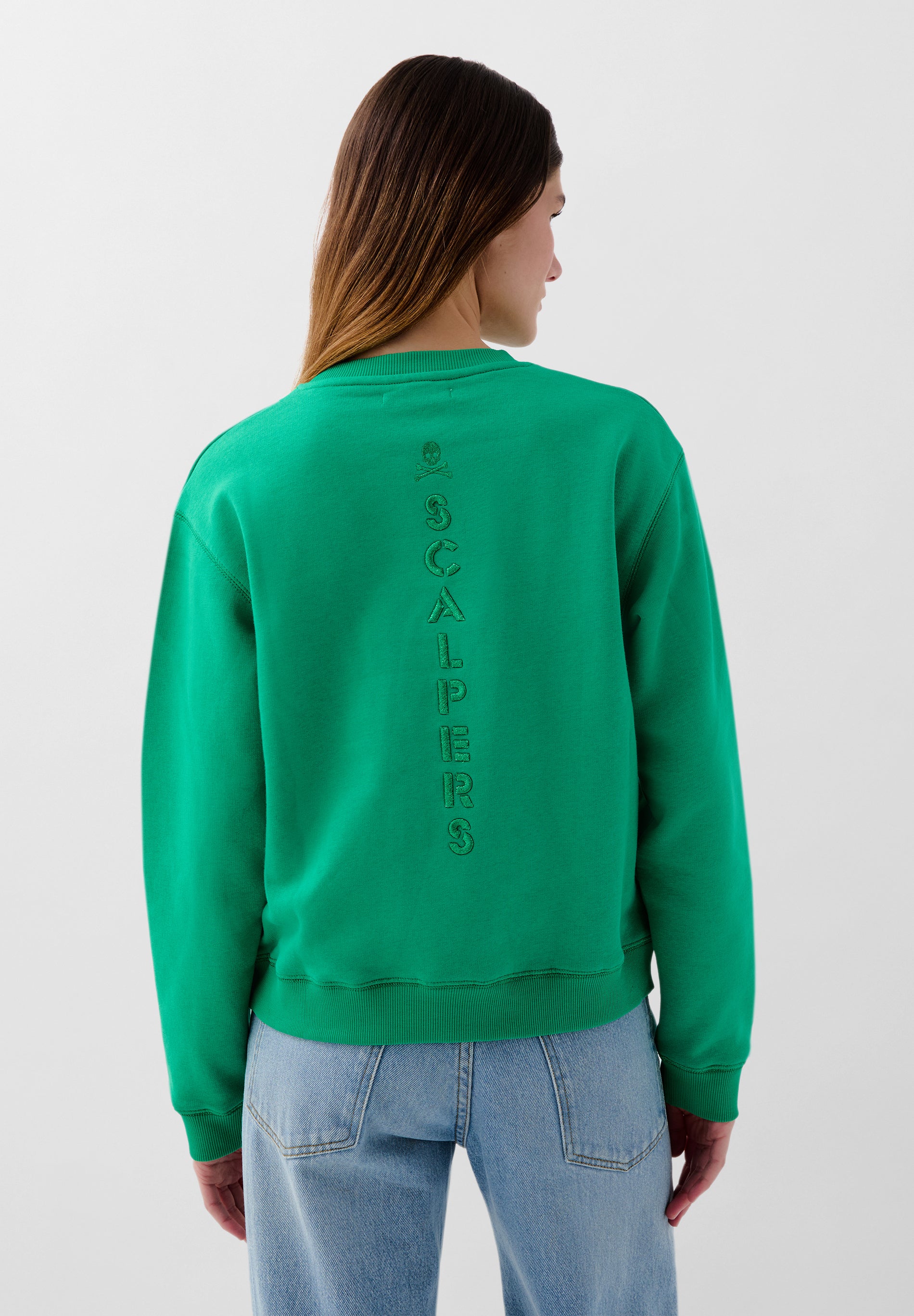 SUDADERA BORDADO LOGO TRASERO