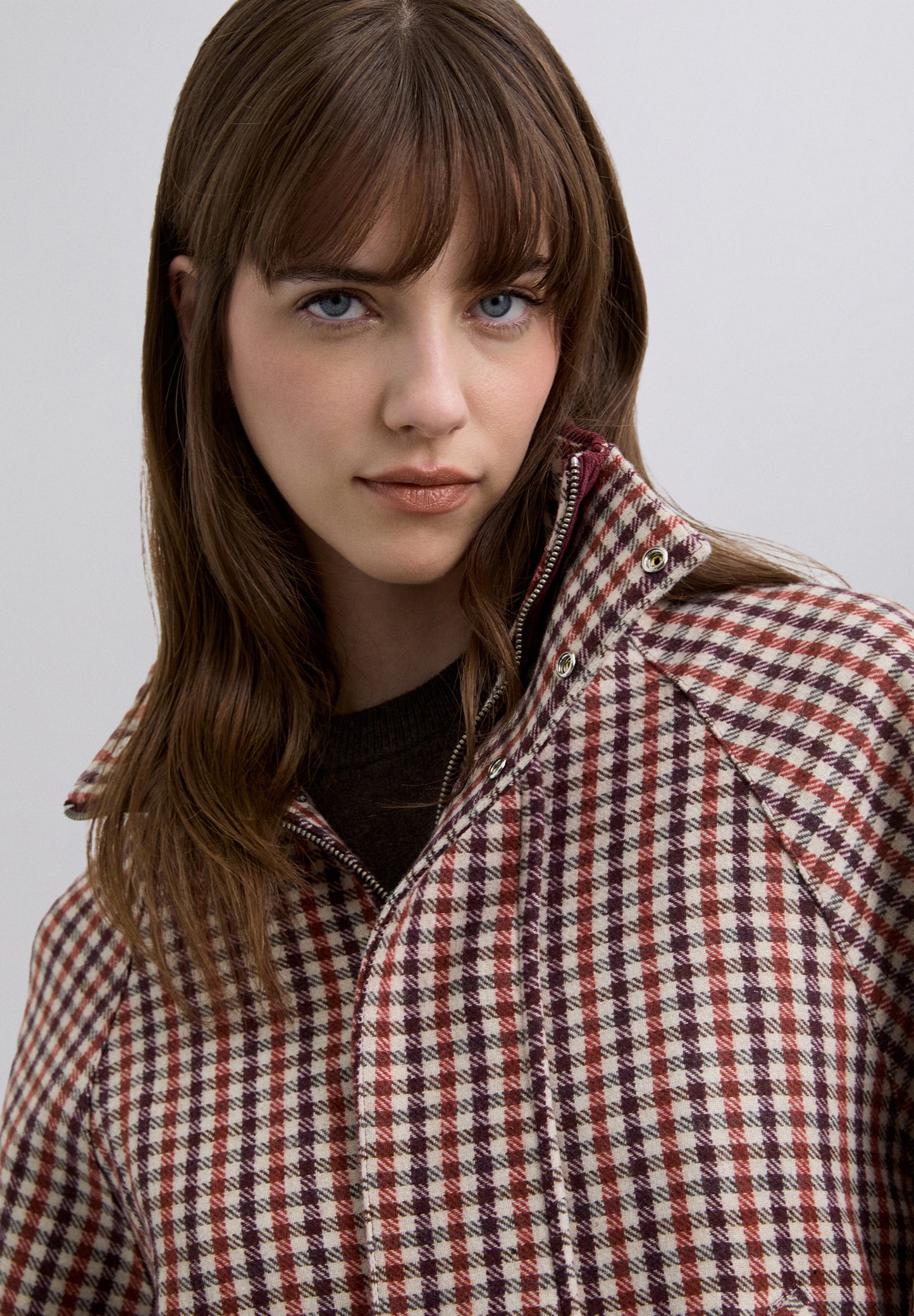 CHAQUETA BOMBER CUADROS CUELLO PANA