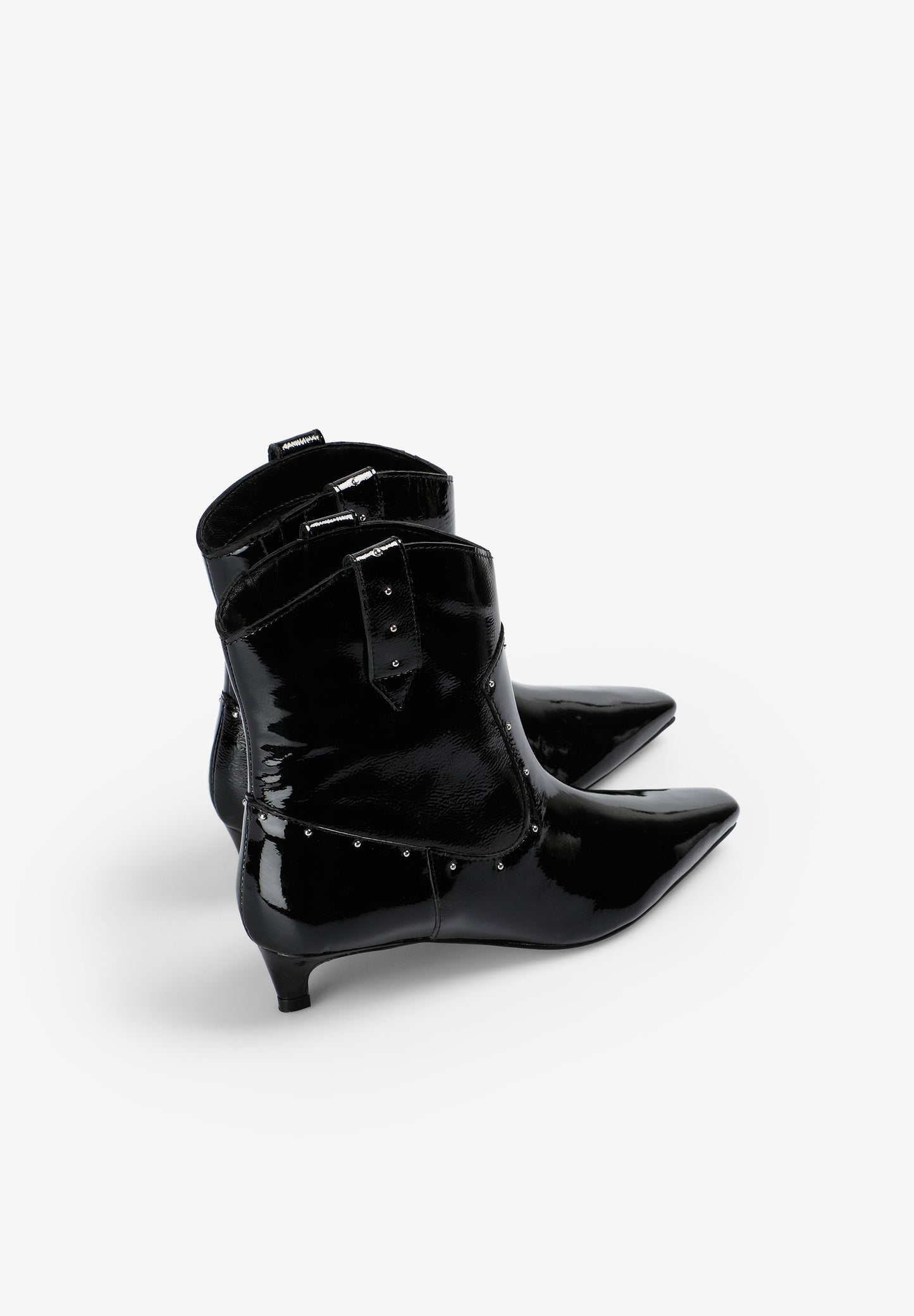 BOTAS PIEL STUDS