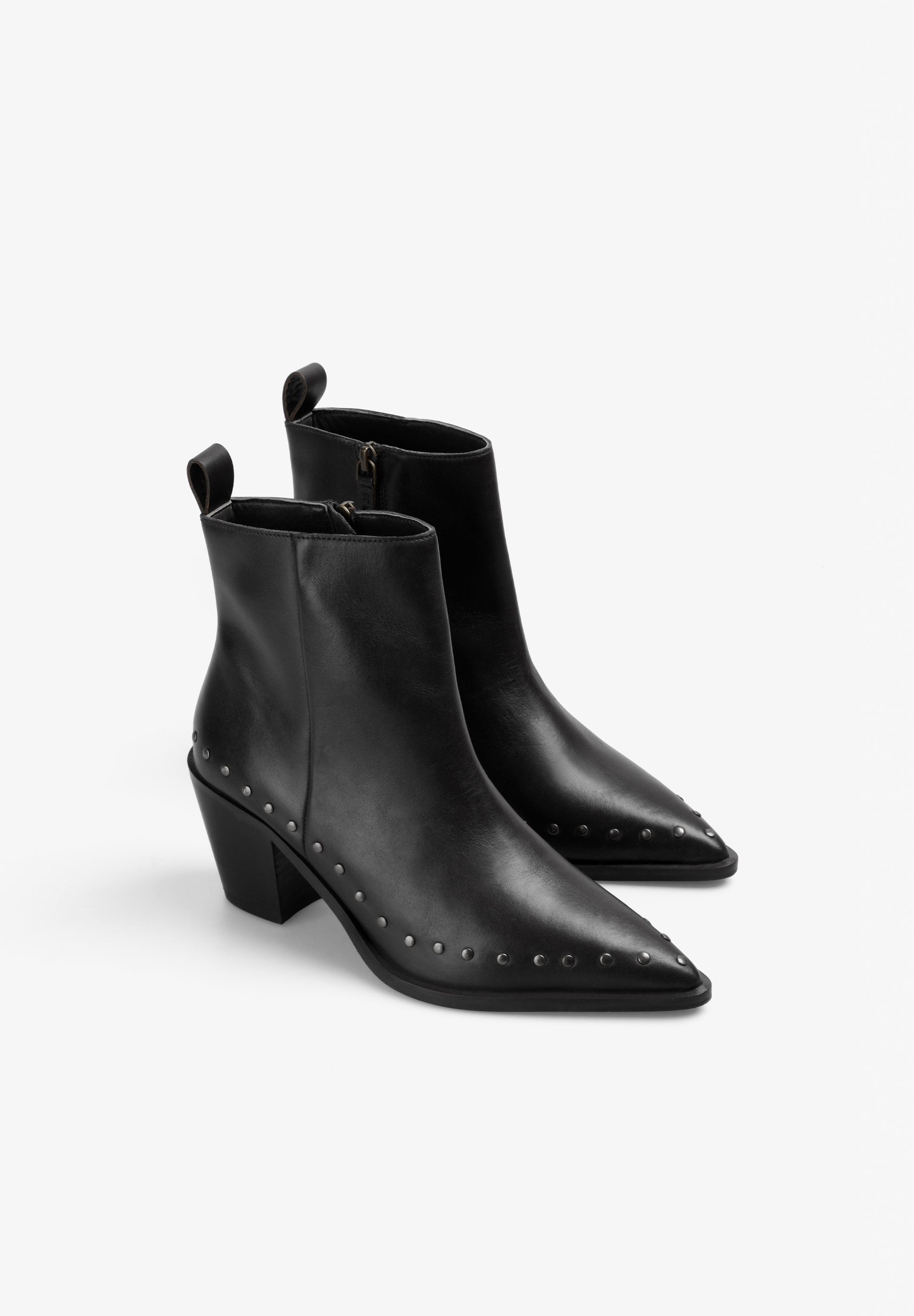 BOTAS DE PIEL CON TACHAS - Scalpers