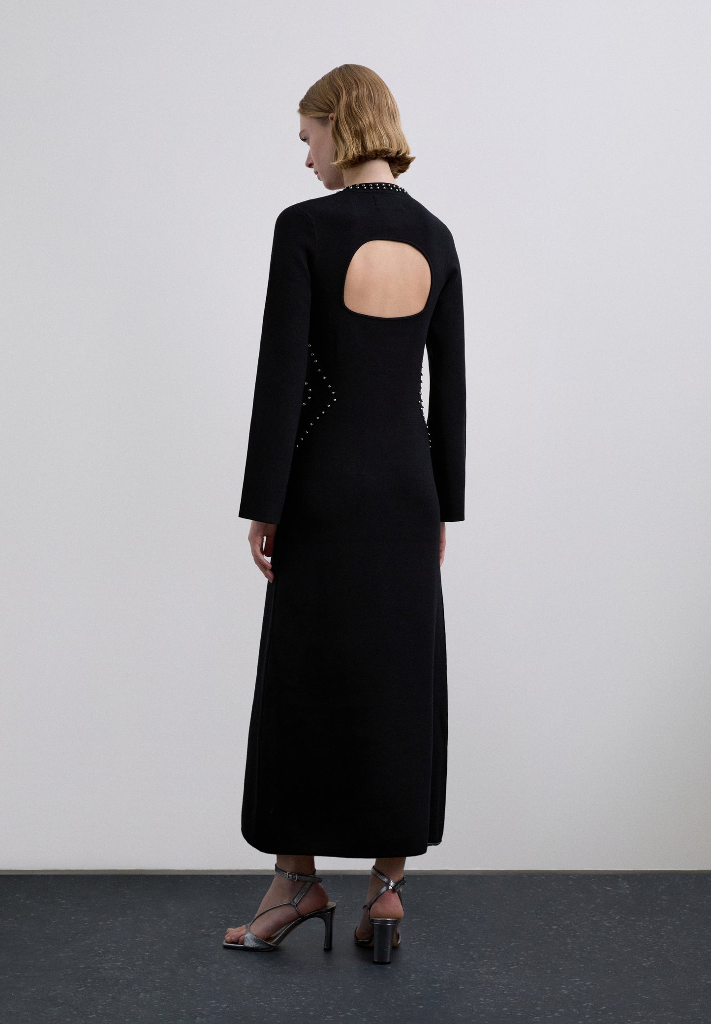 VESTIDO PUNTO STUDS ABERTURA