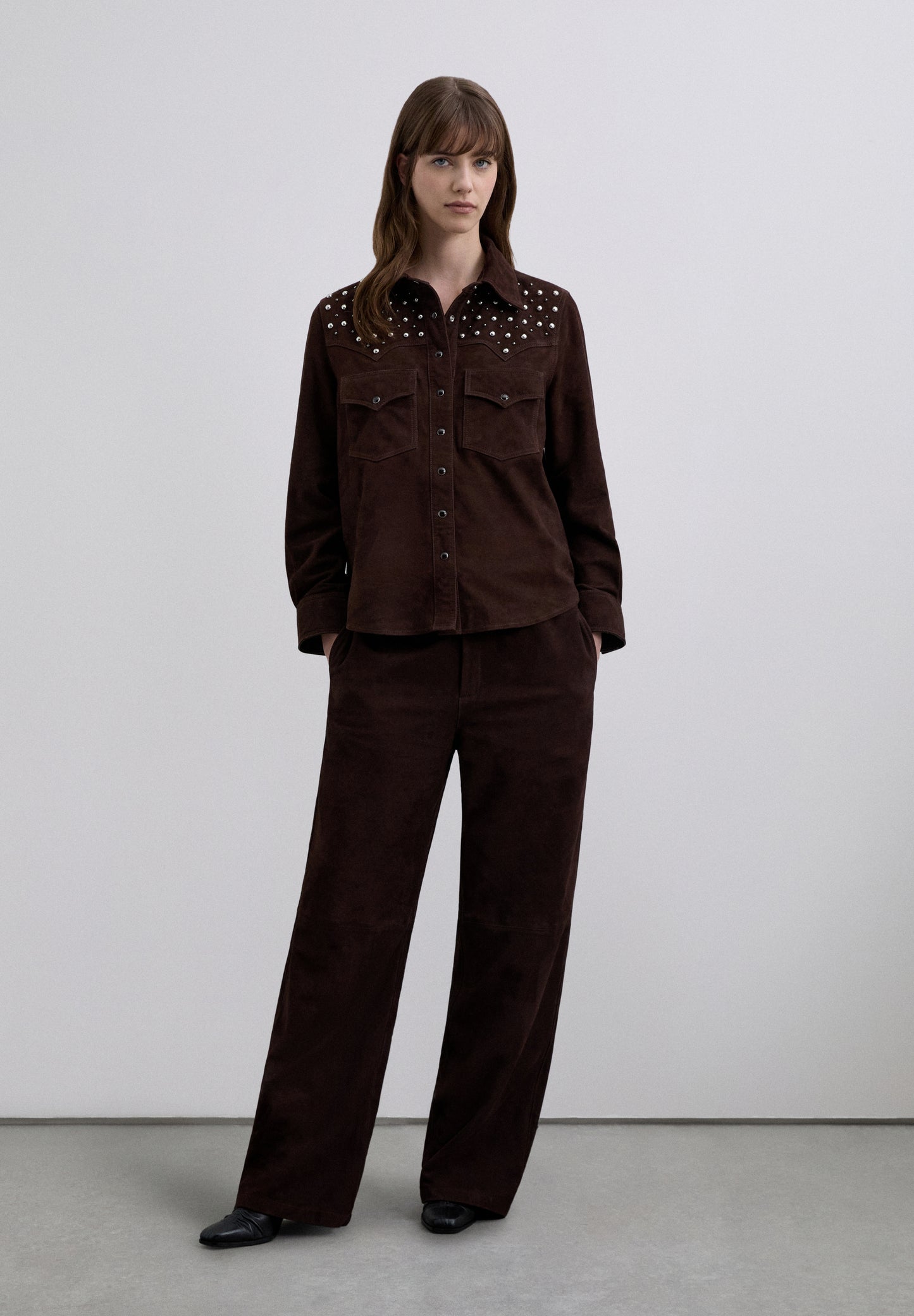 CAMISA DE ANTES TACHUELAS