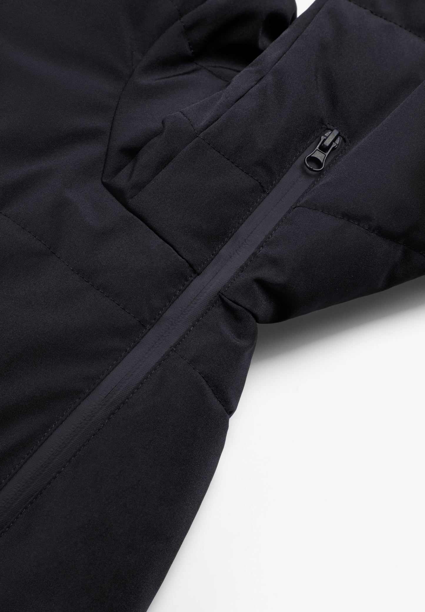 CHAQUETA DE ESQUÍ CON CINTURÓN