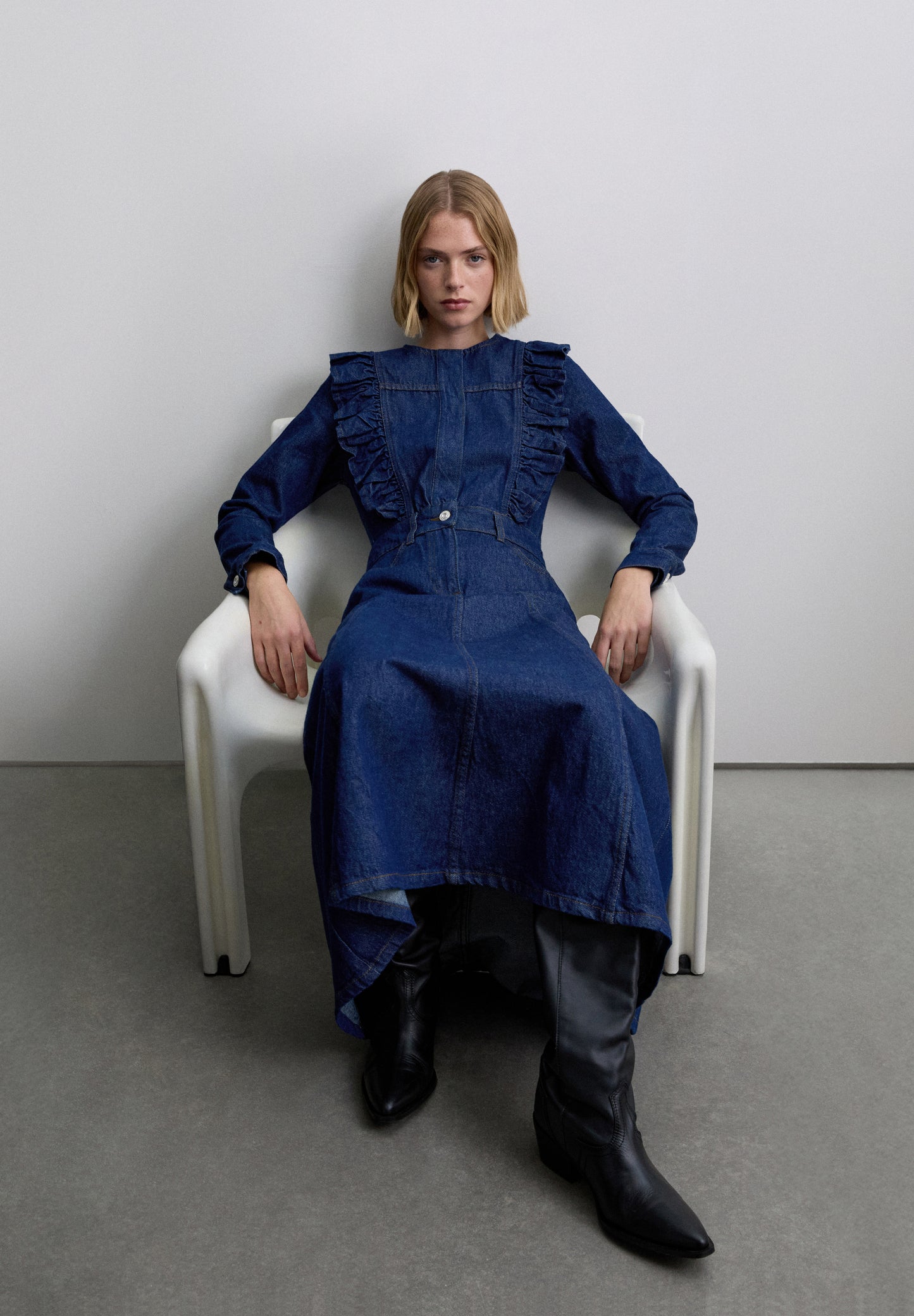 VESTIDO DENIM CON VOLANTE