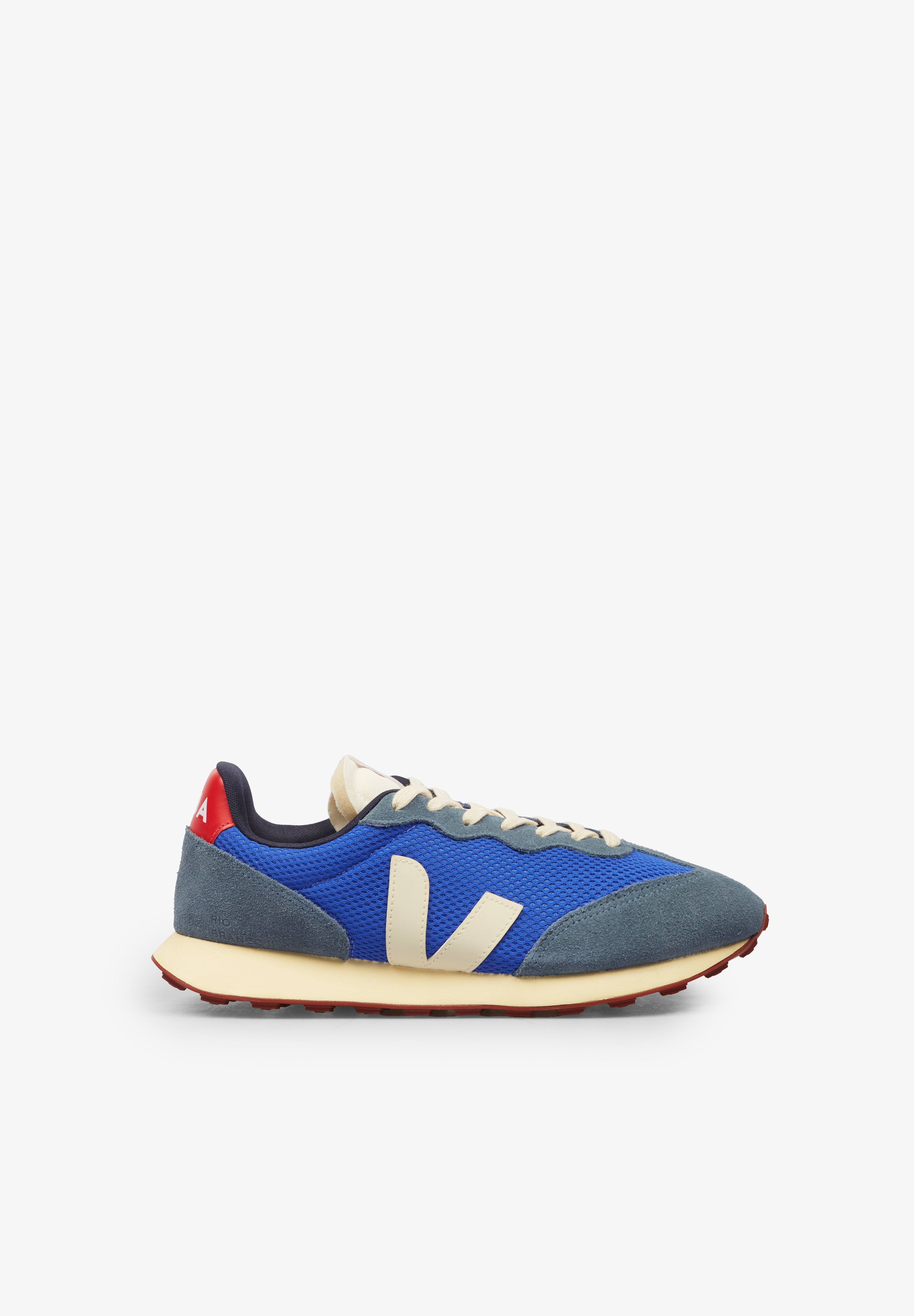 VEJA | SNEAKERS RIO BRANCO II