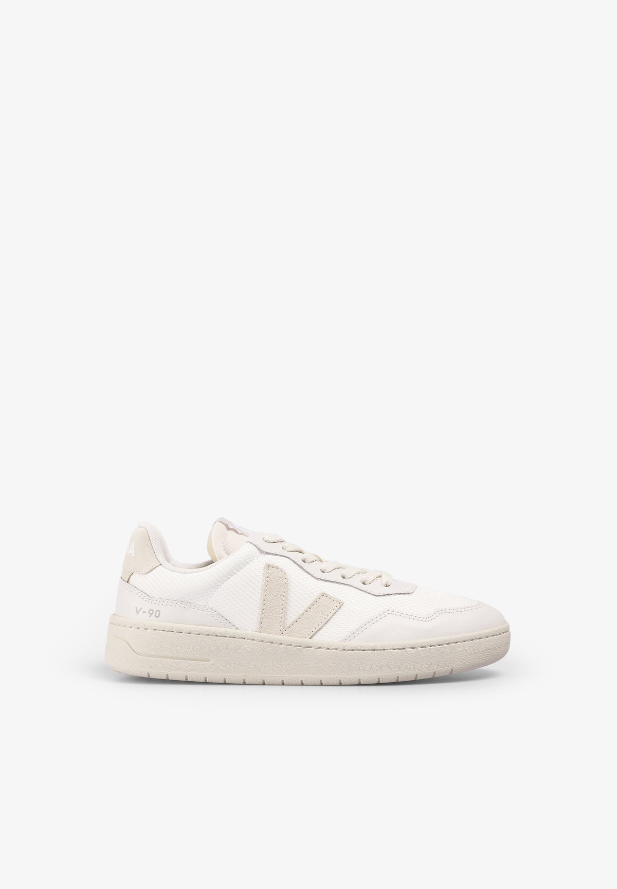 VEJA | SNEAKERS V-90 B-MESH
