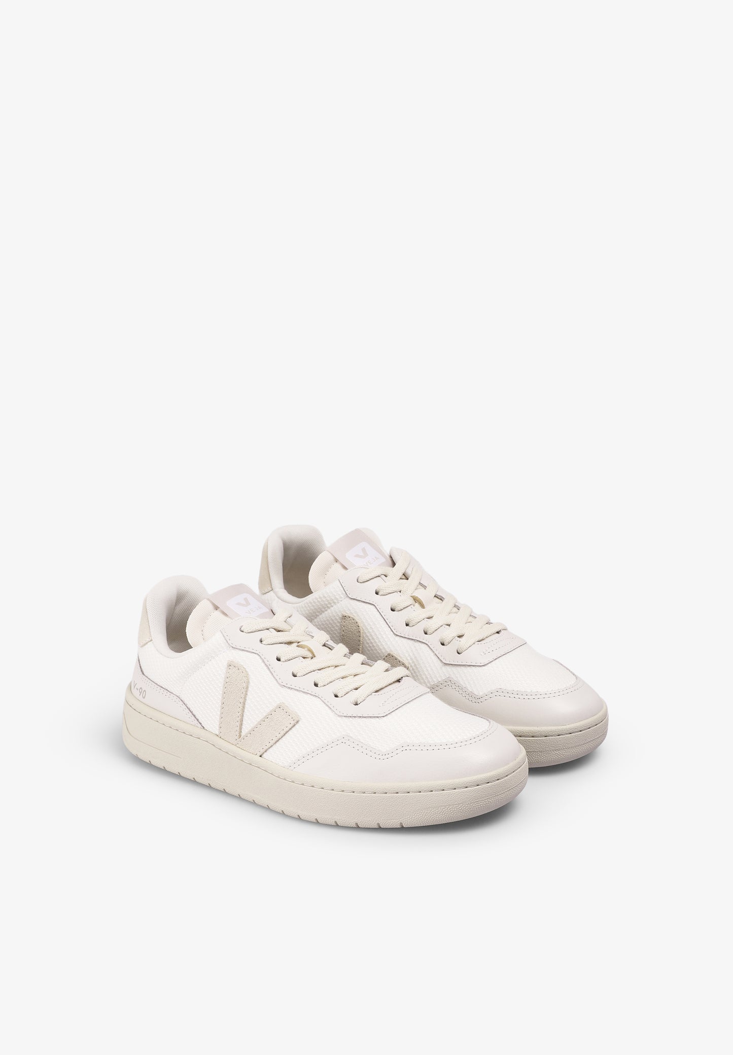 VEJA | SNEAKERS V-90 B-MESH