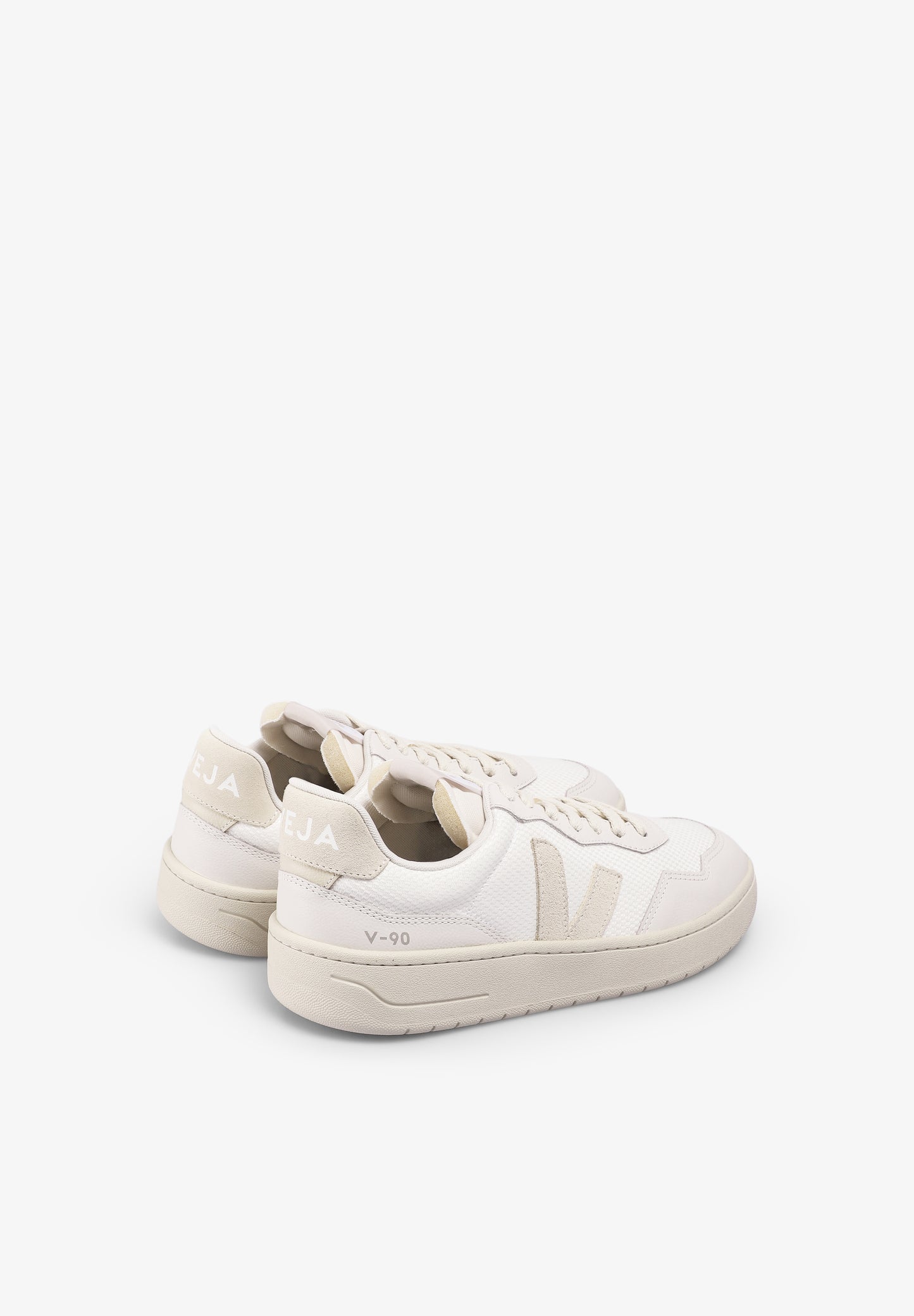 VEJA | SNEAKERS V-90 B-MESH