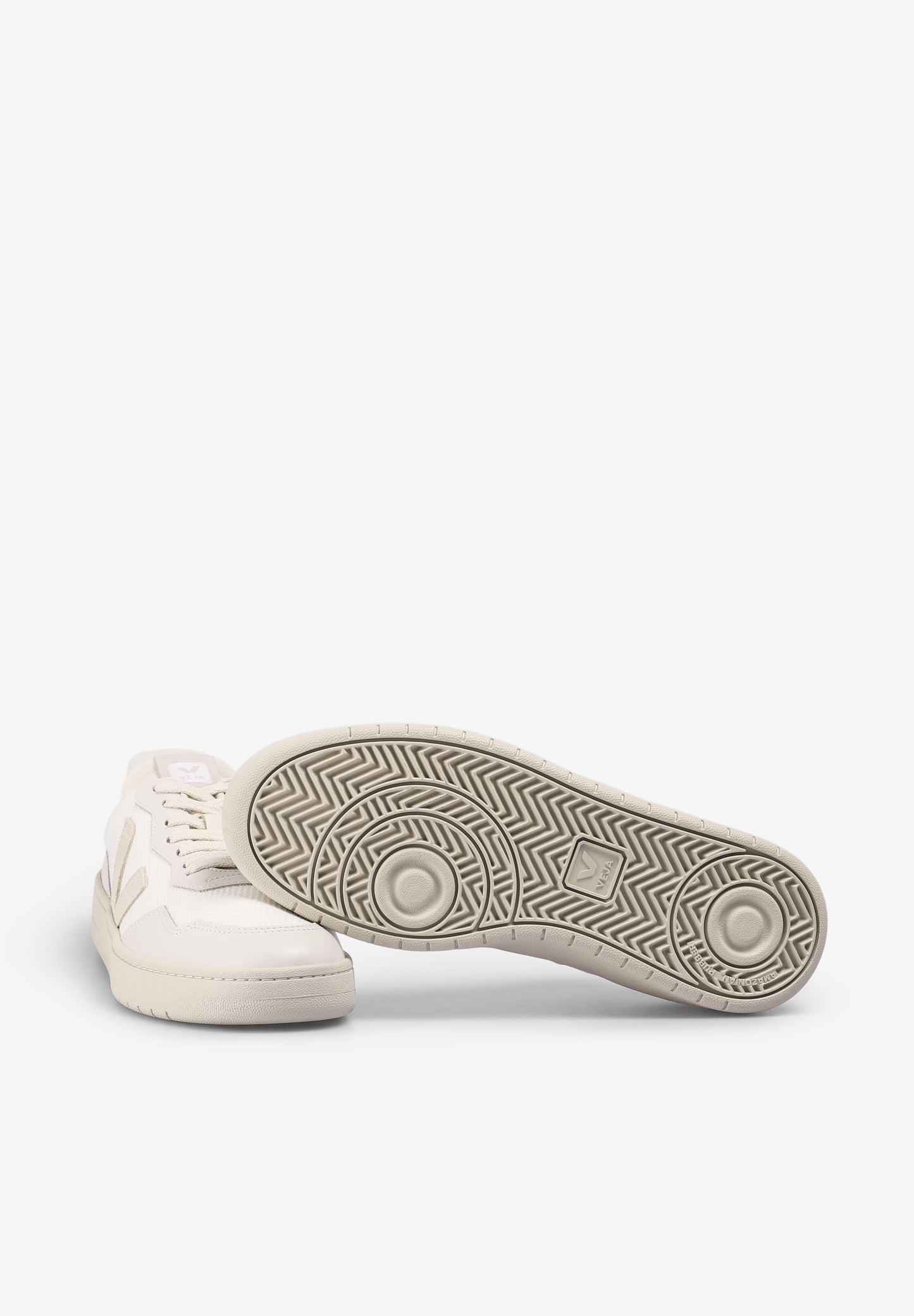 VEJA | SNEAKERS V-90 B-MESH