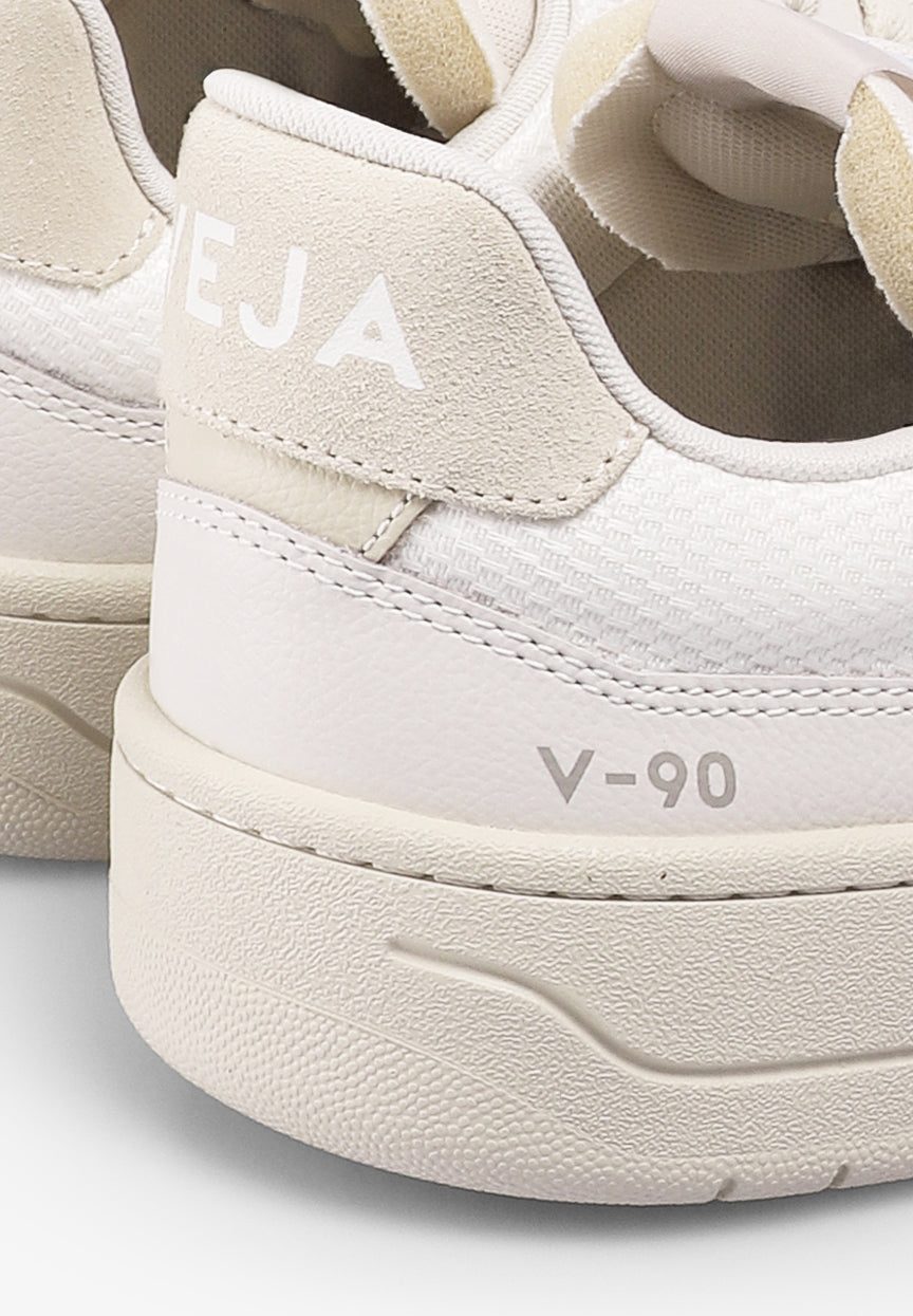 VEJA | SNEAKERS V-90 B-MESH