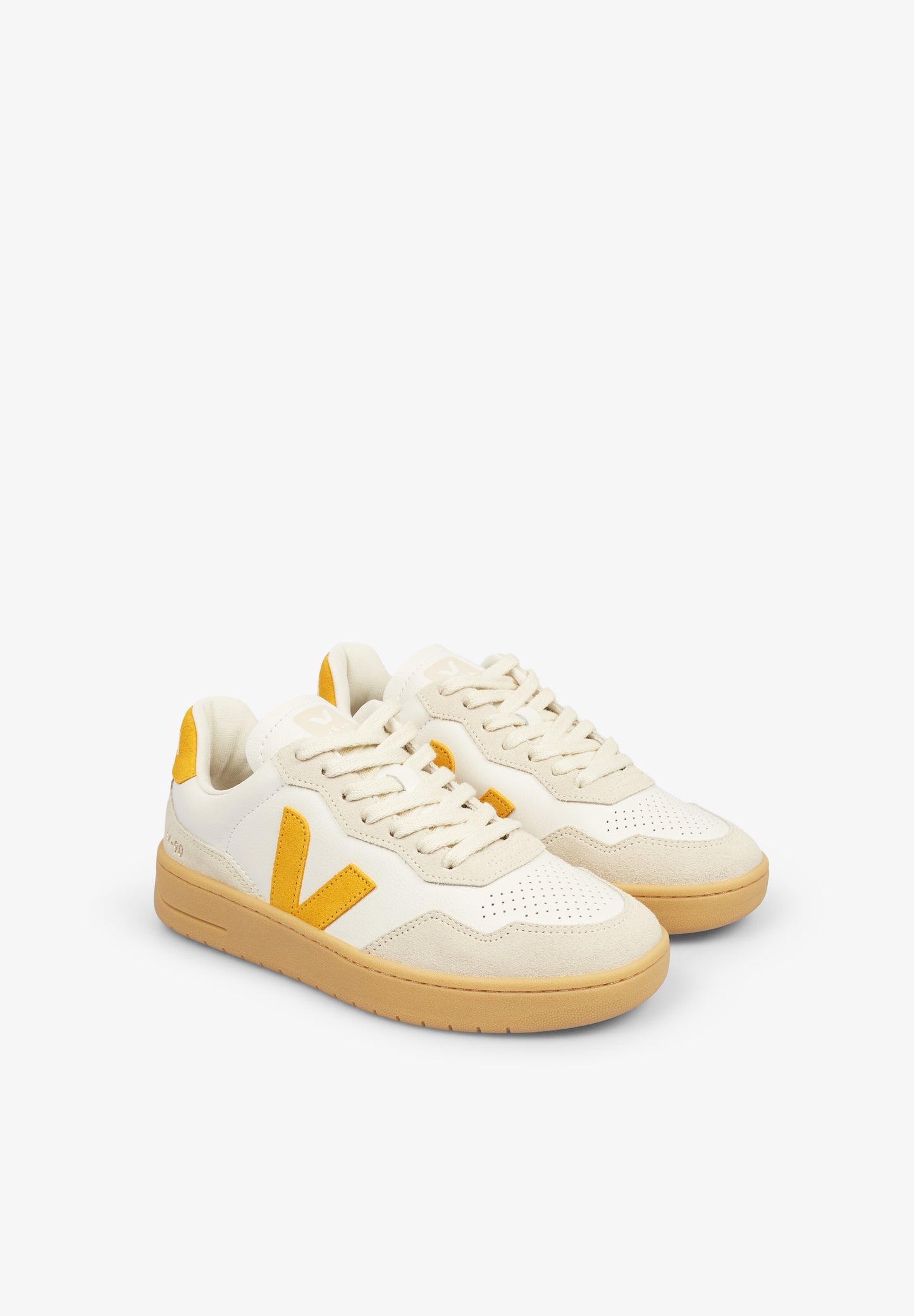 VEJA | SNEAKERS V-90 O.T