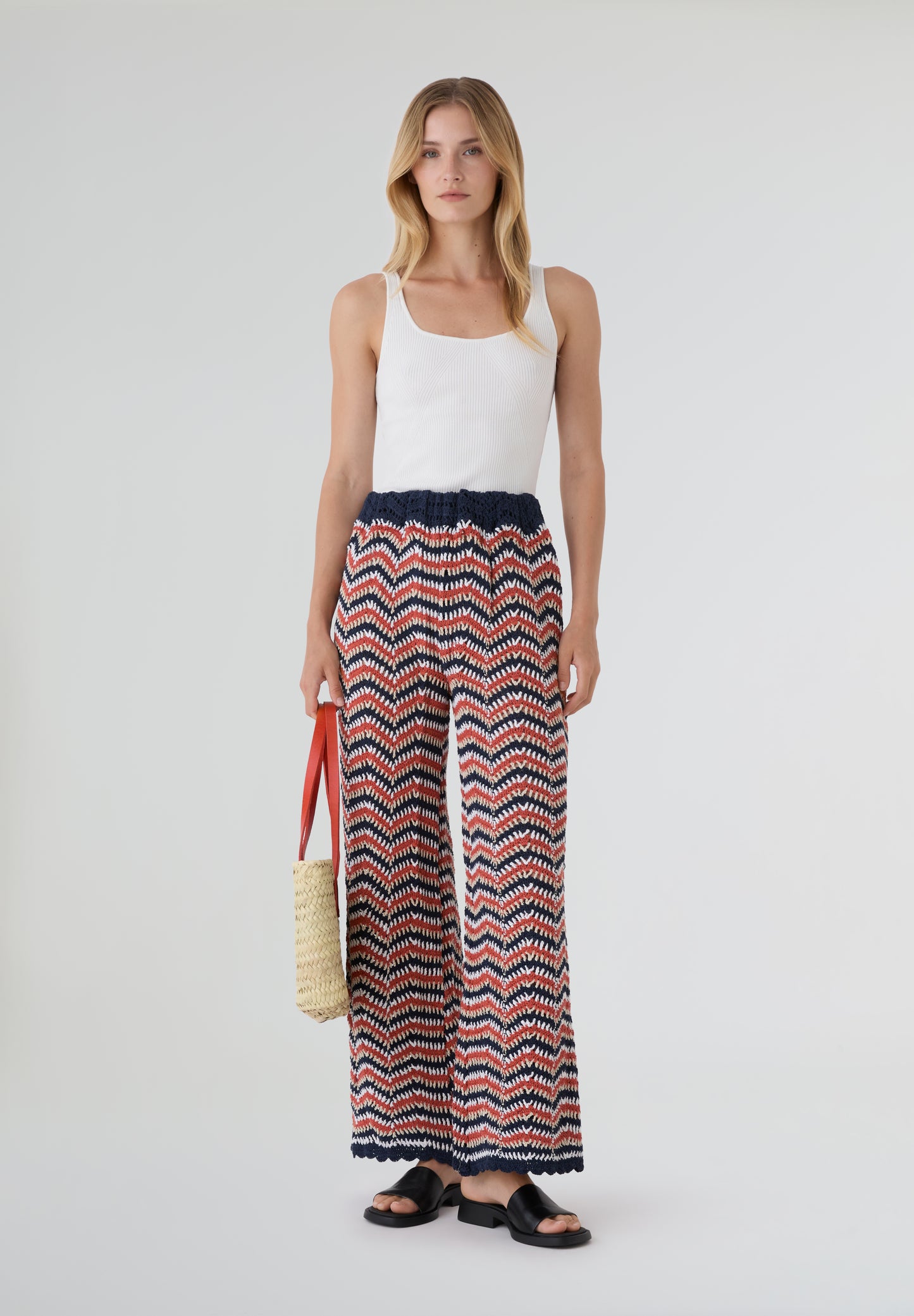 THE NEW SOCIETY | PANTALON ARETI