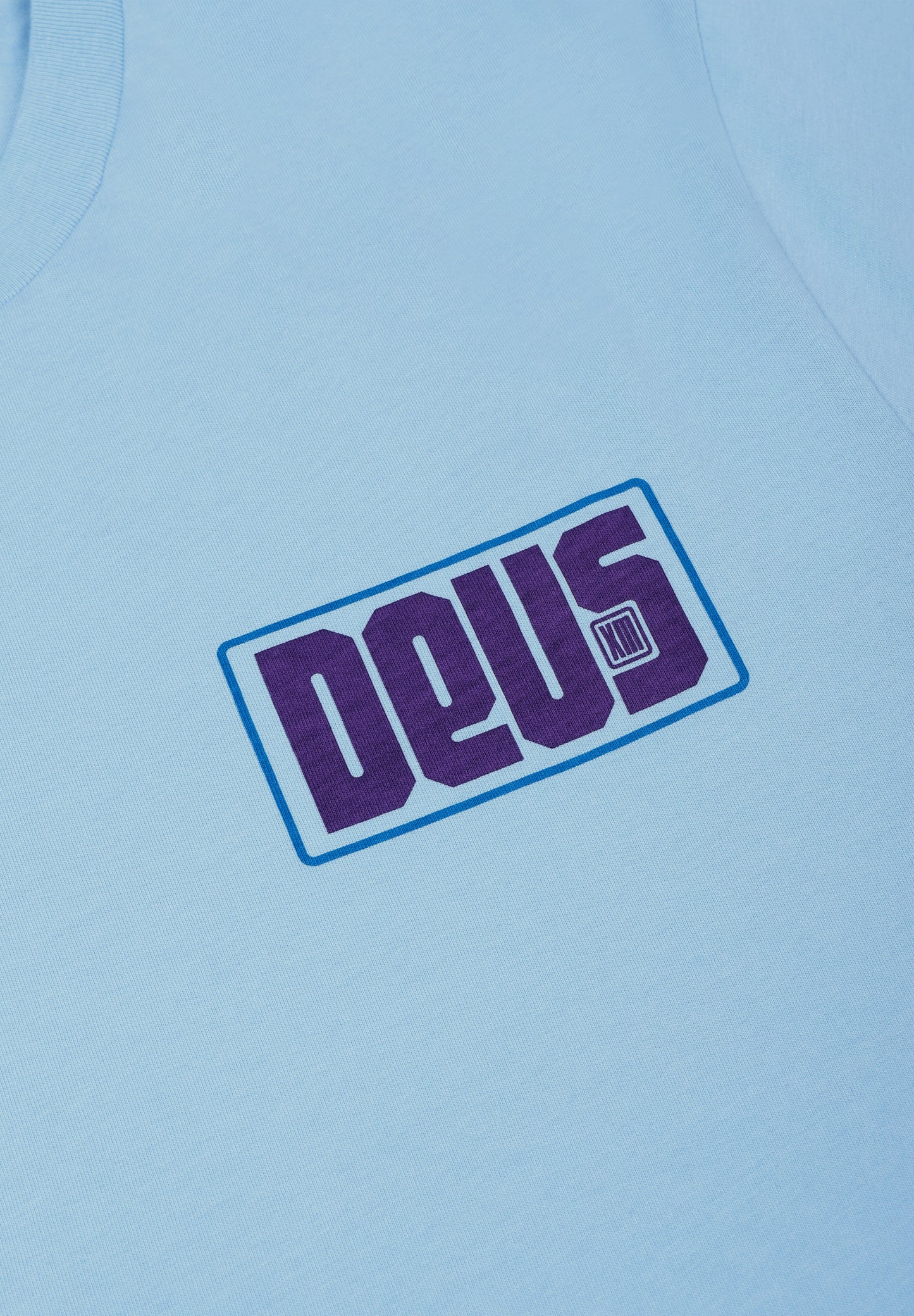 DEUS EX MACHINA | CAMISETA OUTAGE