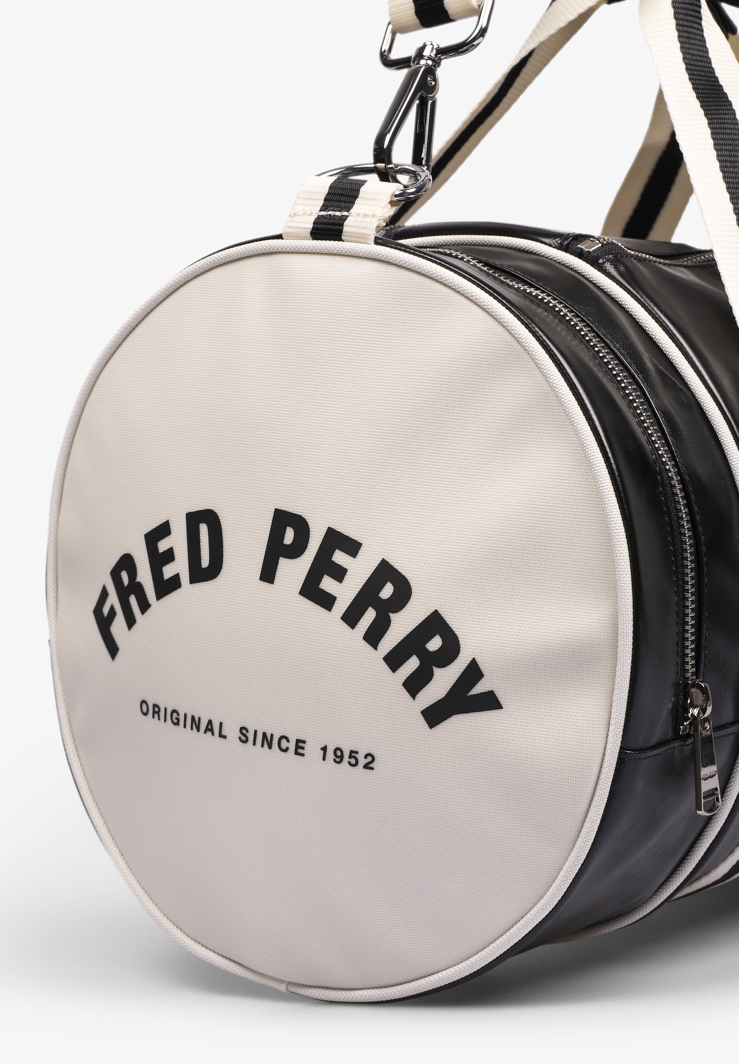 FRED PERRY | BOLSA CLASSIC BARREL
