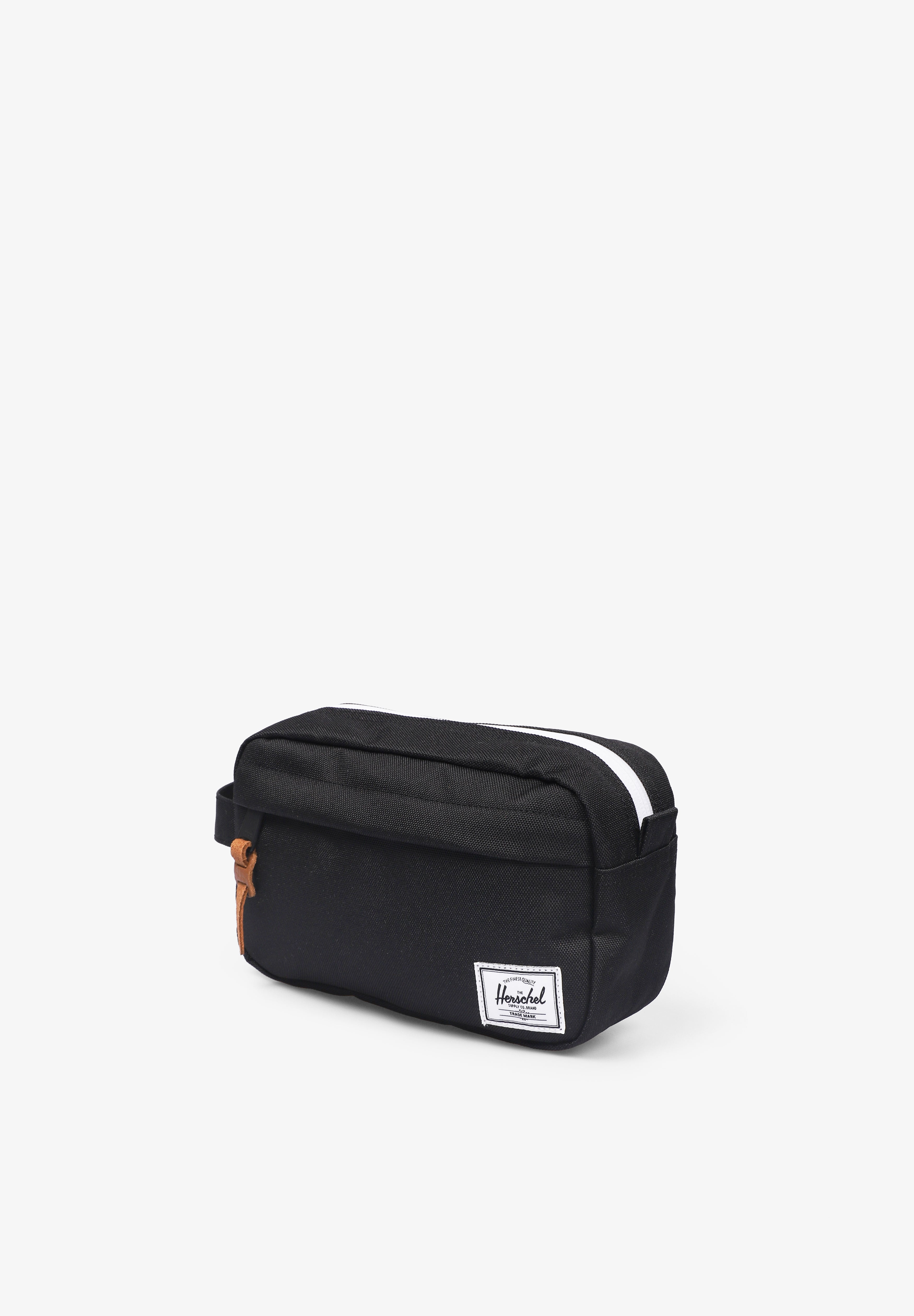 HERSCHEL | NECESER CHAPTER TRAVEL KIT