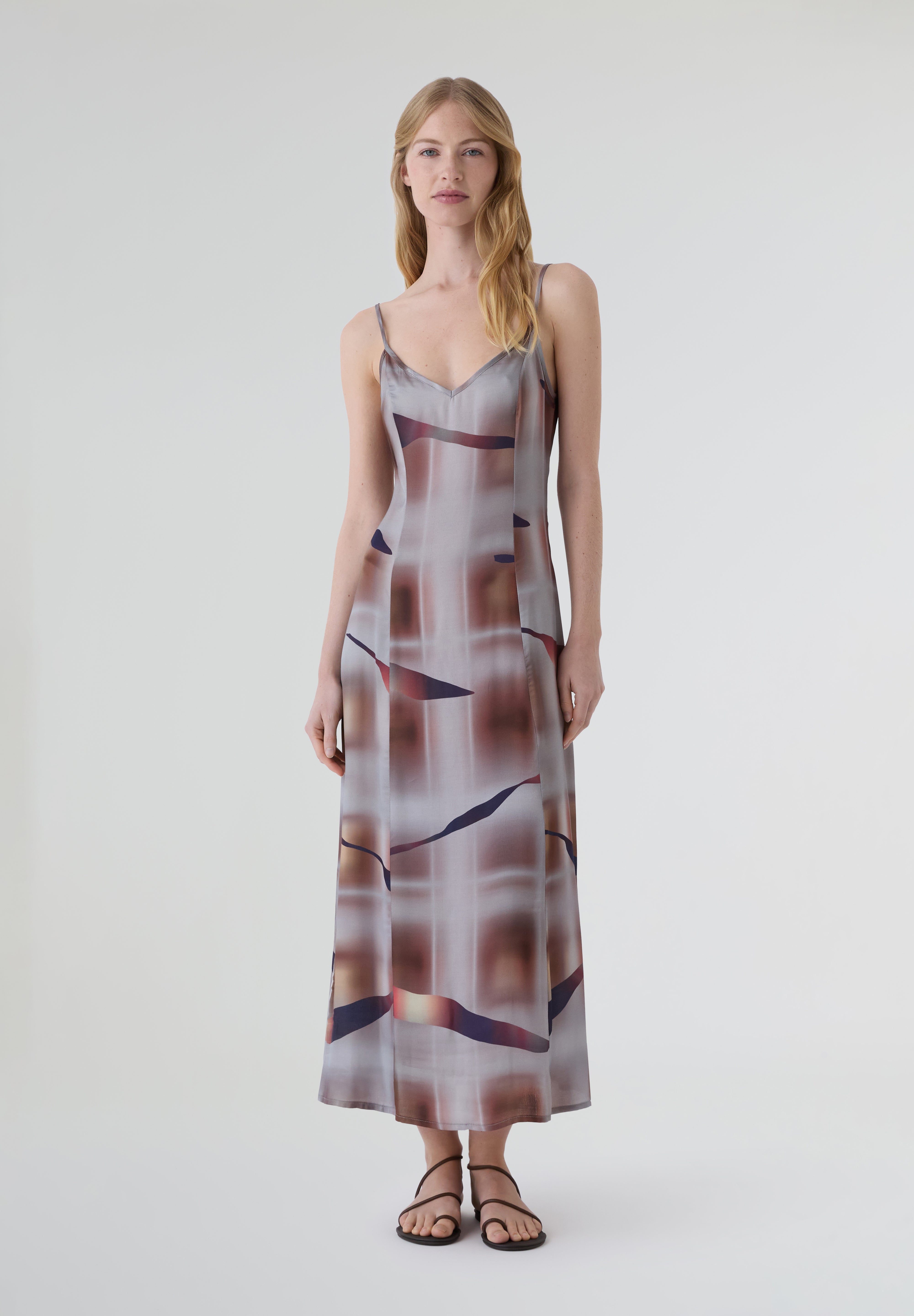 LAAGAM | VESTIDO GALLERY