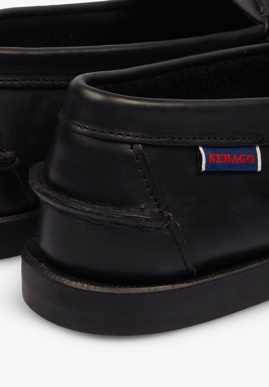 SEBAGO | DOLPHIN WAXED
