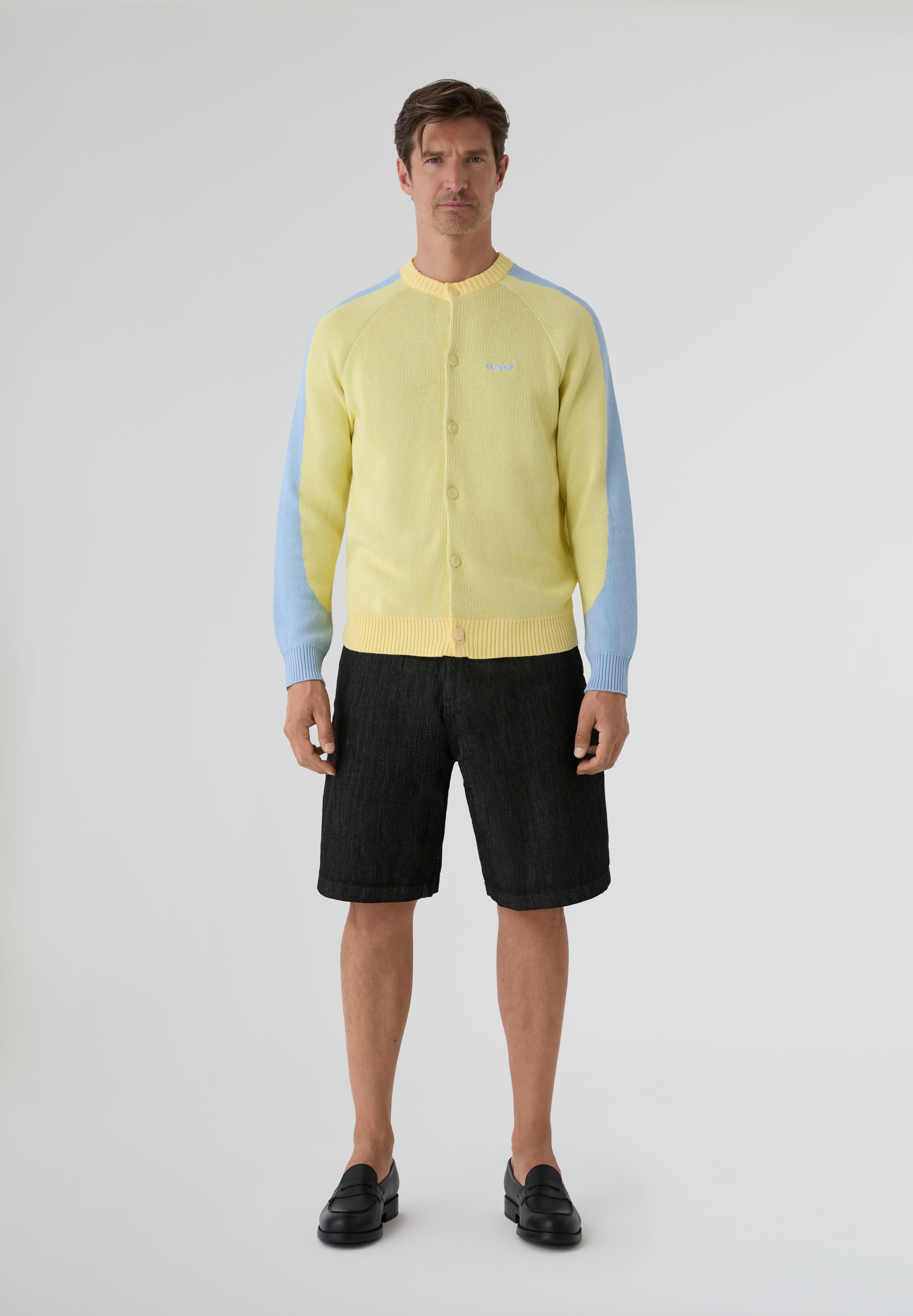 WE ARE NOT FRIENDS | CARDIGAN OFFICE PASTEL