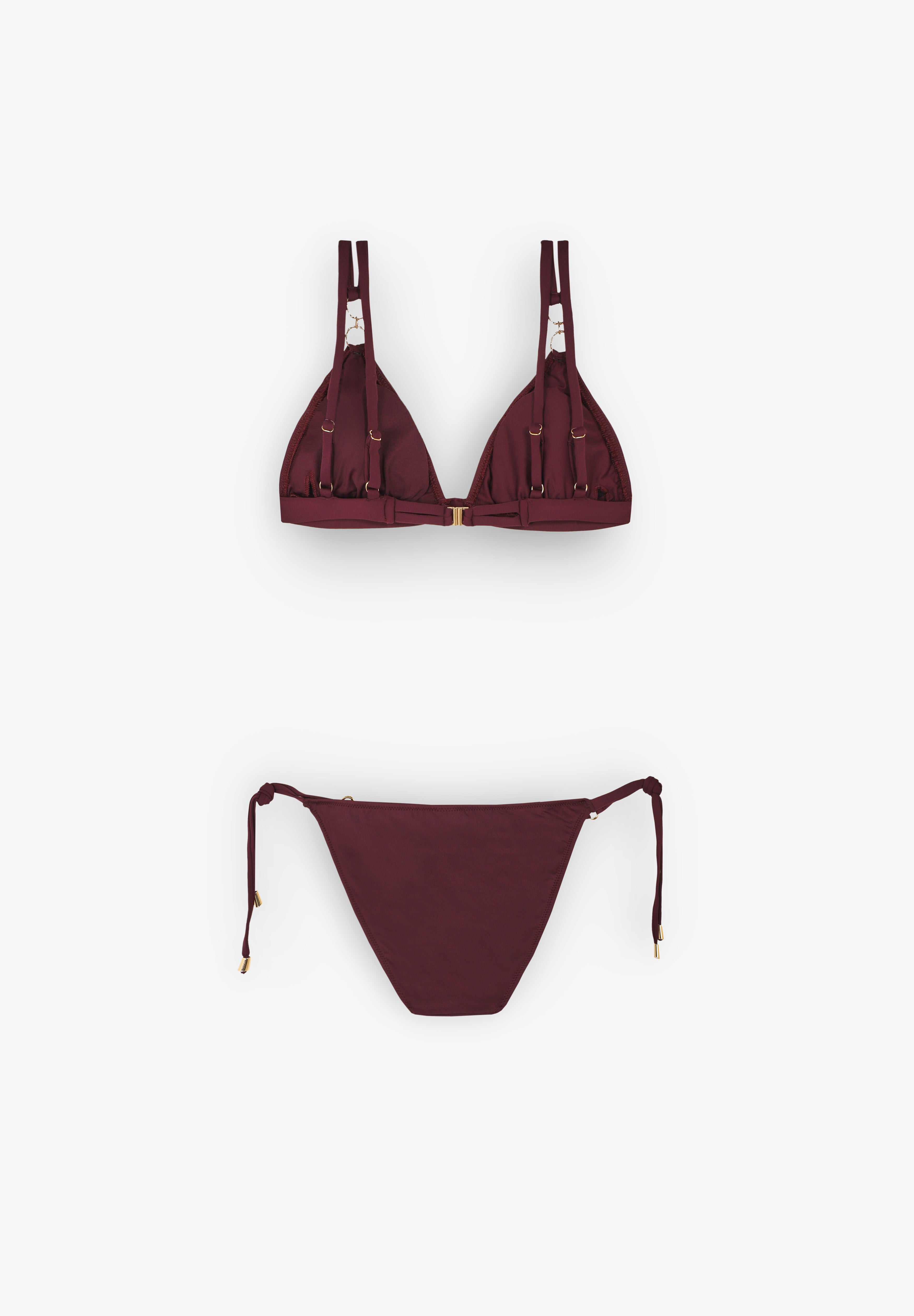 GUILLERMINA BAEZA | BIKINI SABBIA
