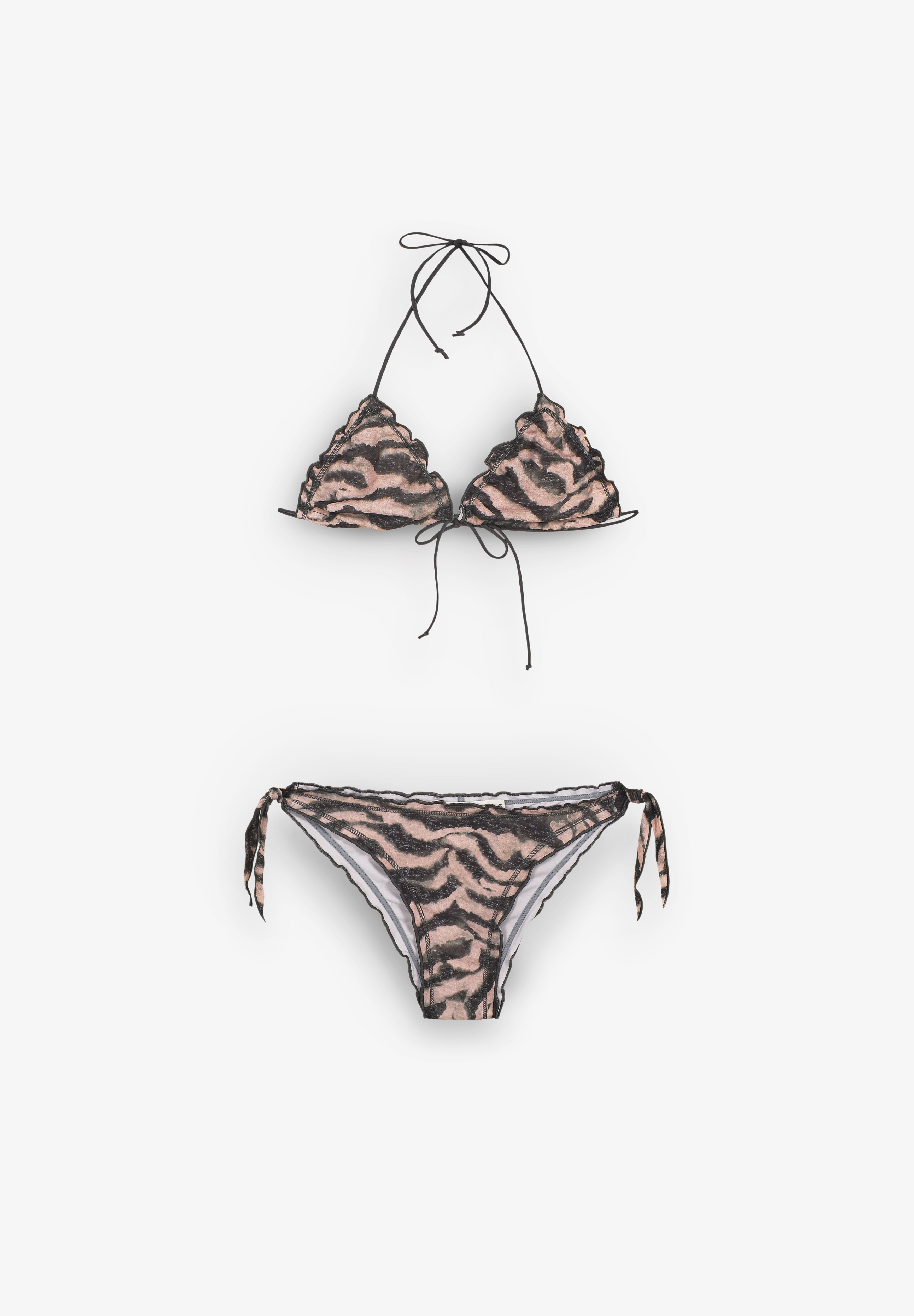 CAMILA CTG | BIKINI SELENE RIZO