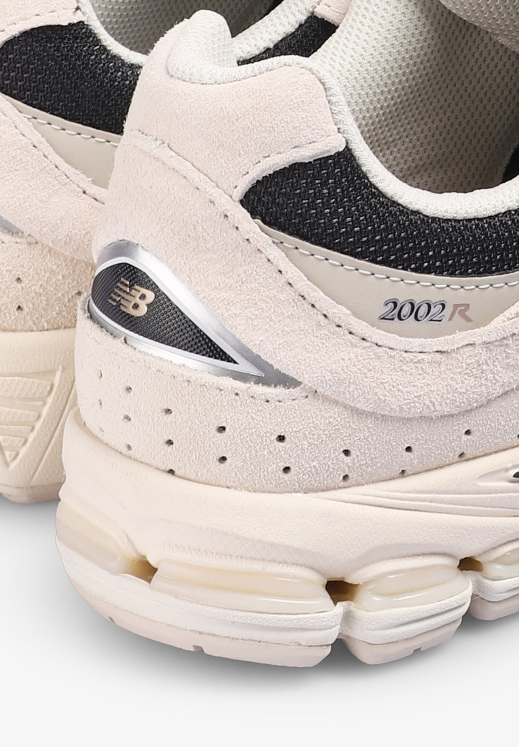 NEW BALANCE | SNEAKERS 2002R HOMBRE - Scalpers