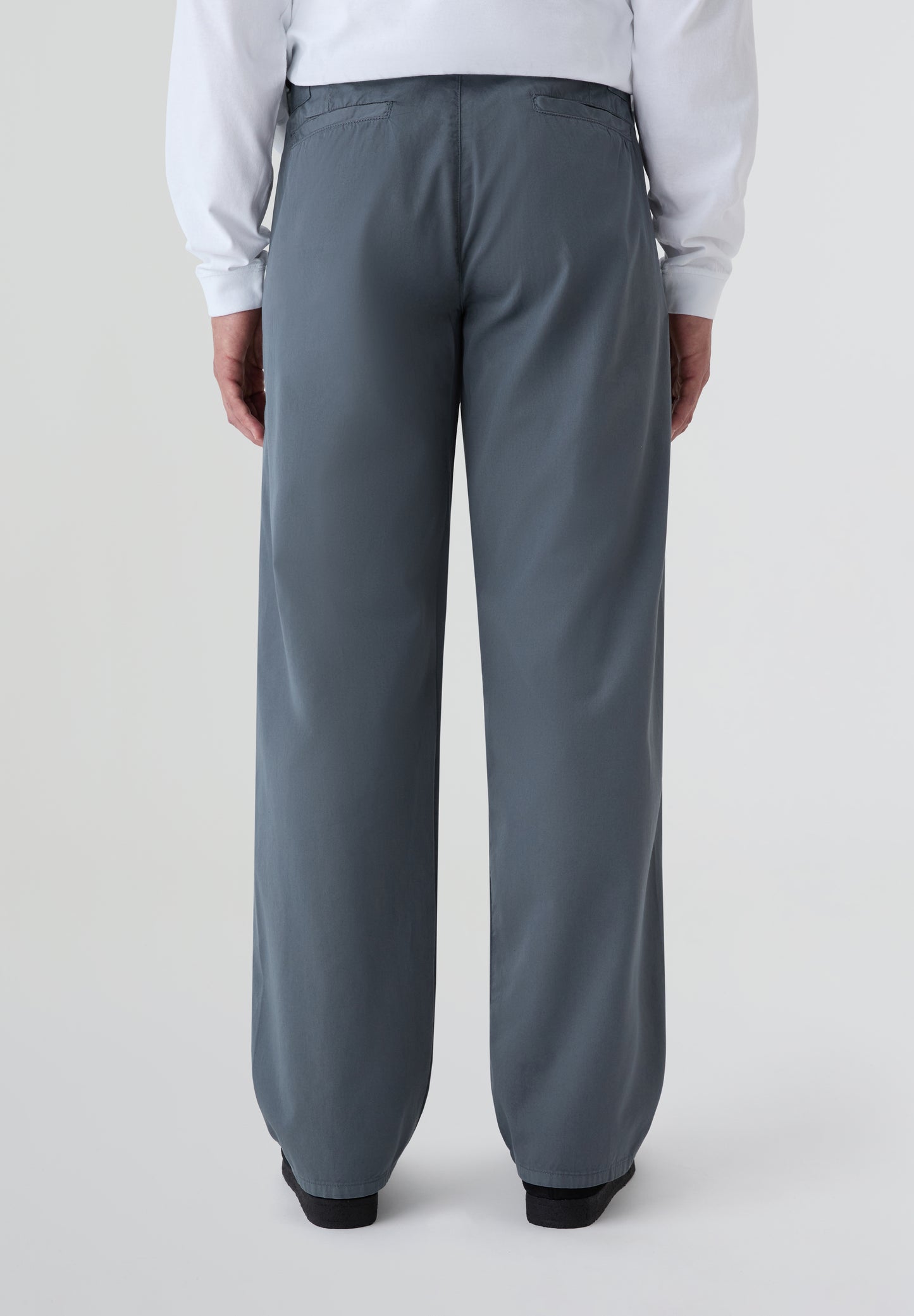 RAMSOS | PANTALÓN PLISADO LINO MODERN