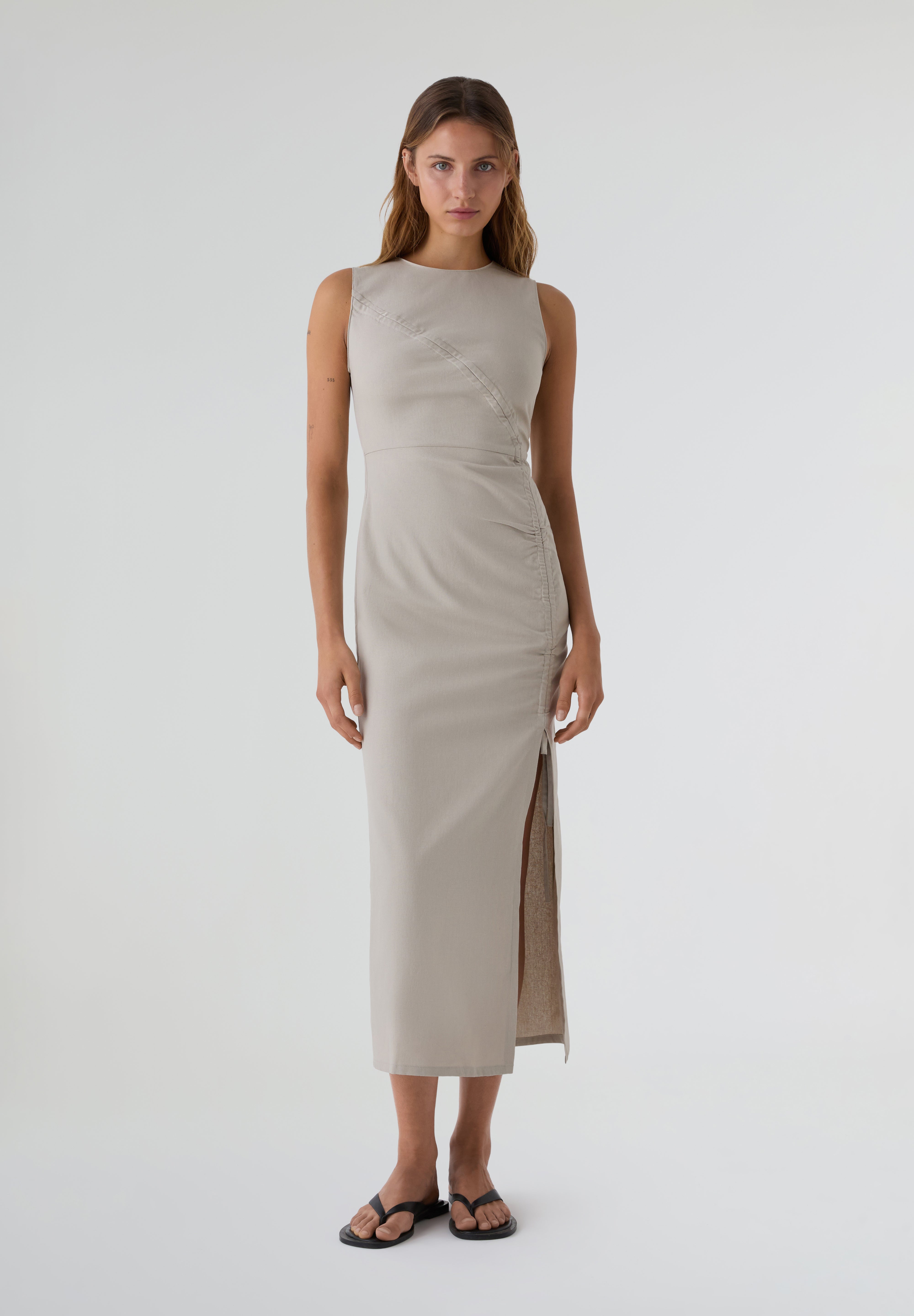 RAMSOS | VESTIDO LARGO GATHERED