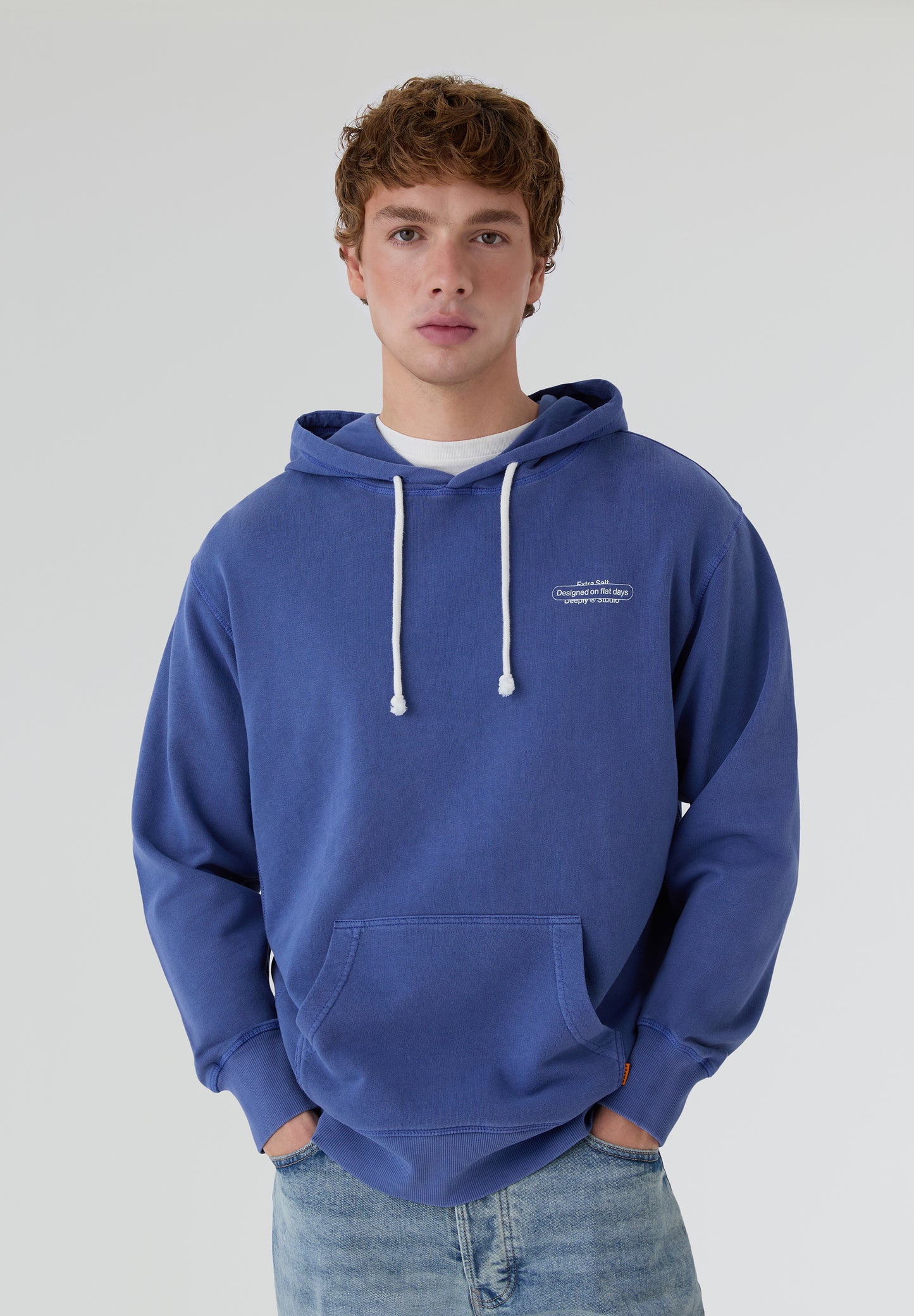 DEEPLY | SUDADERA CAPUCHA FLAT DAYS